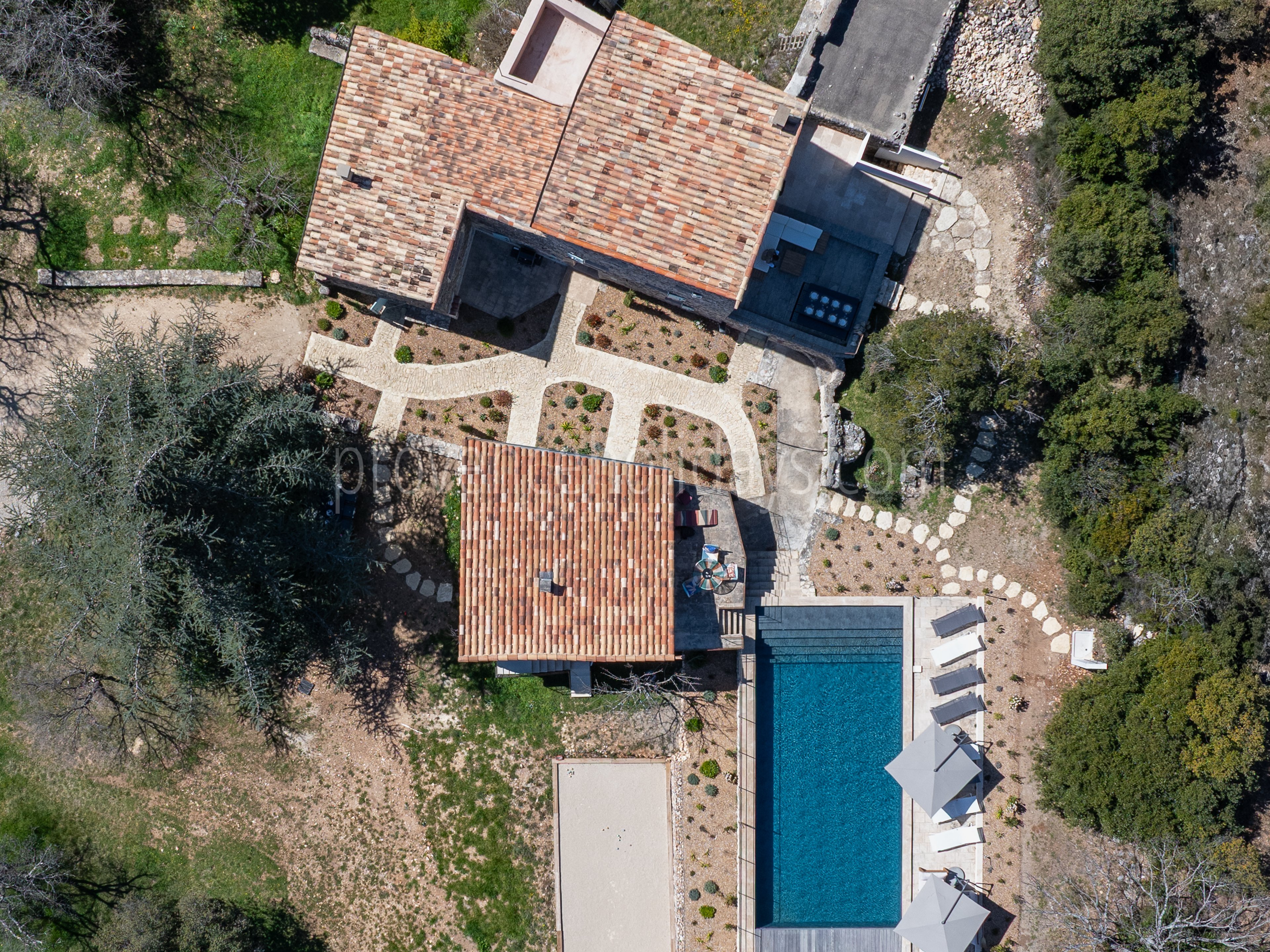 4 - Mas de la Rouquette: Villa: Exterior