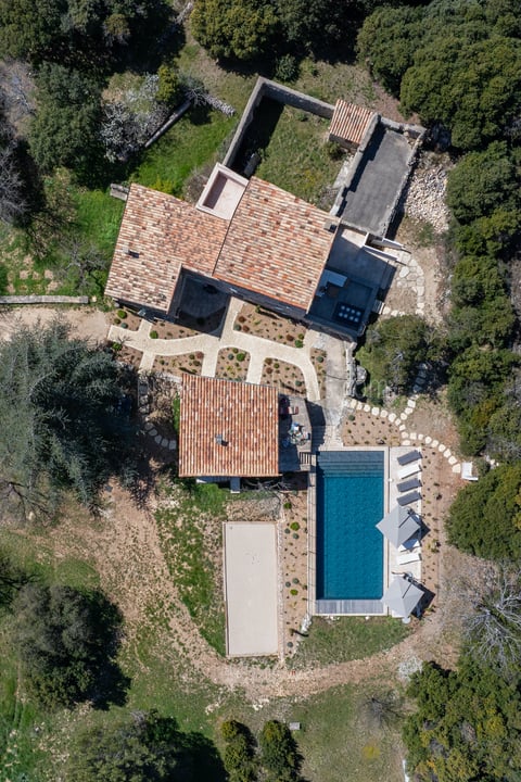 4 - Mas de la Rouquette: Villa: Exterior