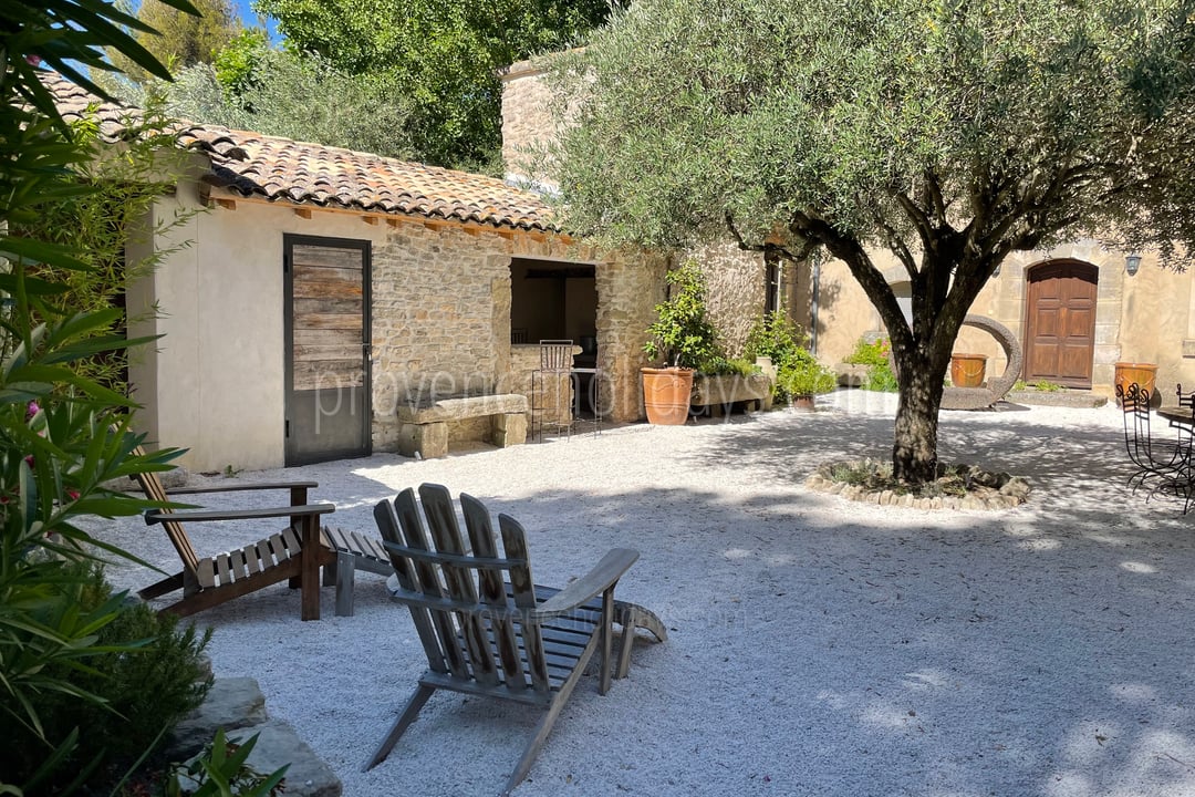 16 - La Bâtisse de L\'Isle: Villa: Exterior