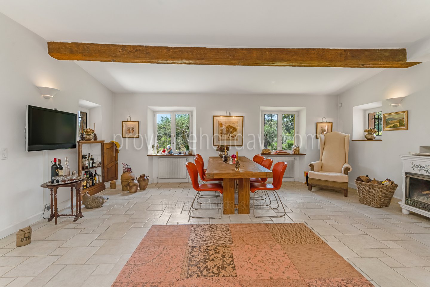 13 - Bastide des Figuiers: Villa: Interior