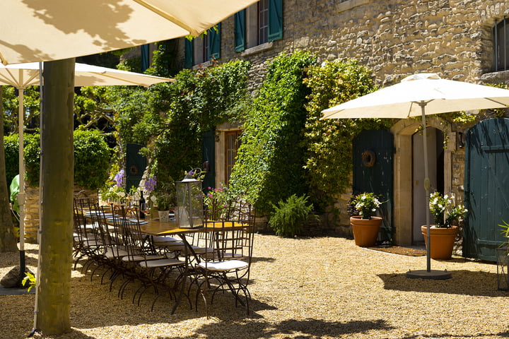 Restored olive oil mill with a heated pool in Gordes