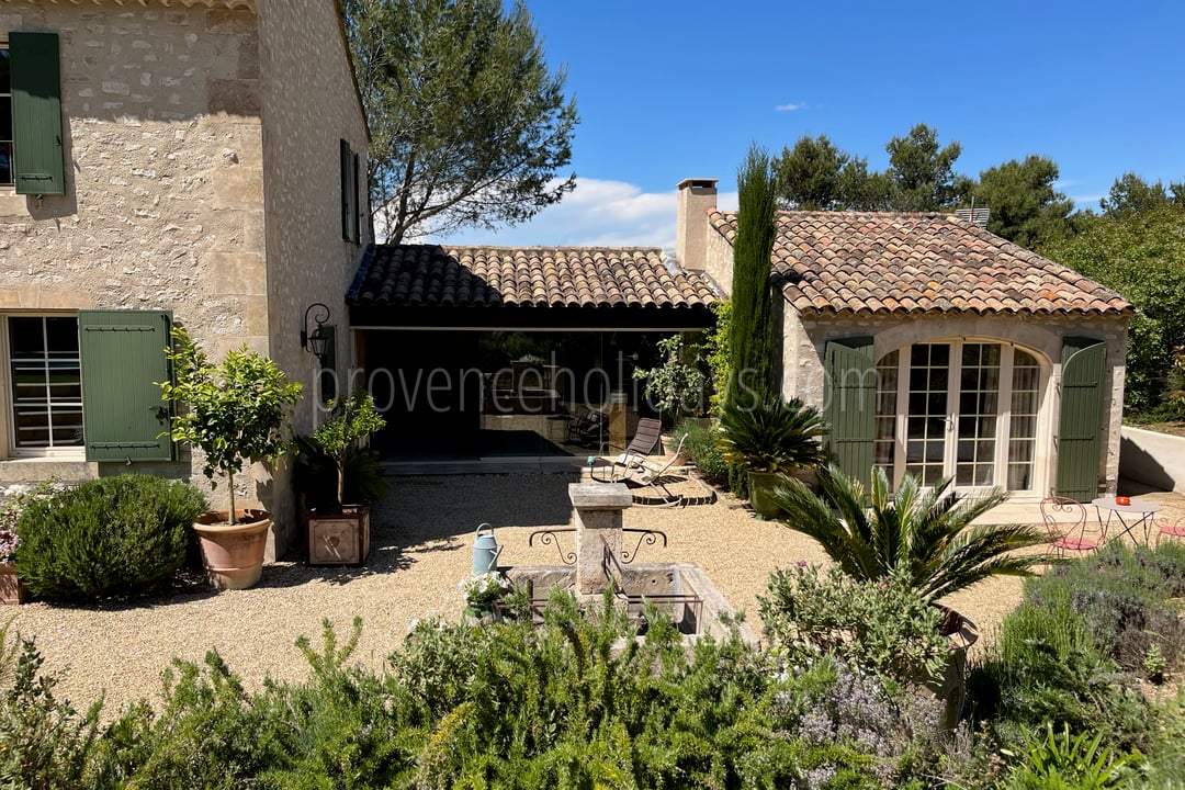60 - Le Mas de la Cabro: Villa: Exterior