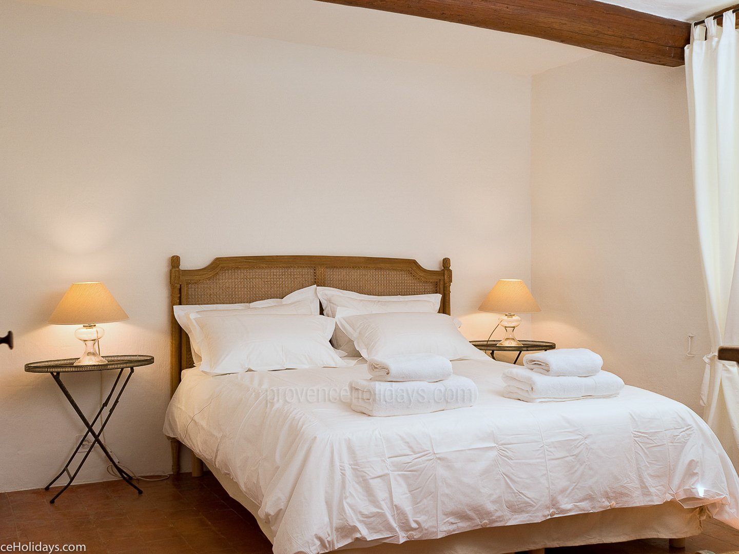 19 - Maison Louise: Villa: Bedroom