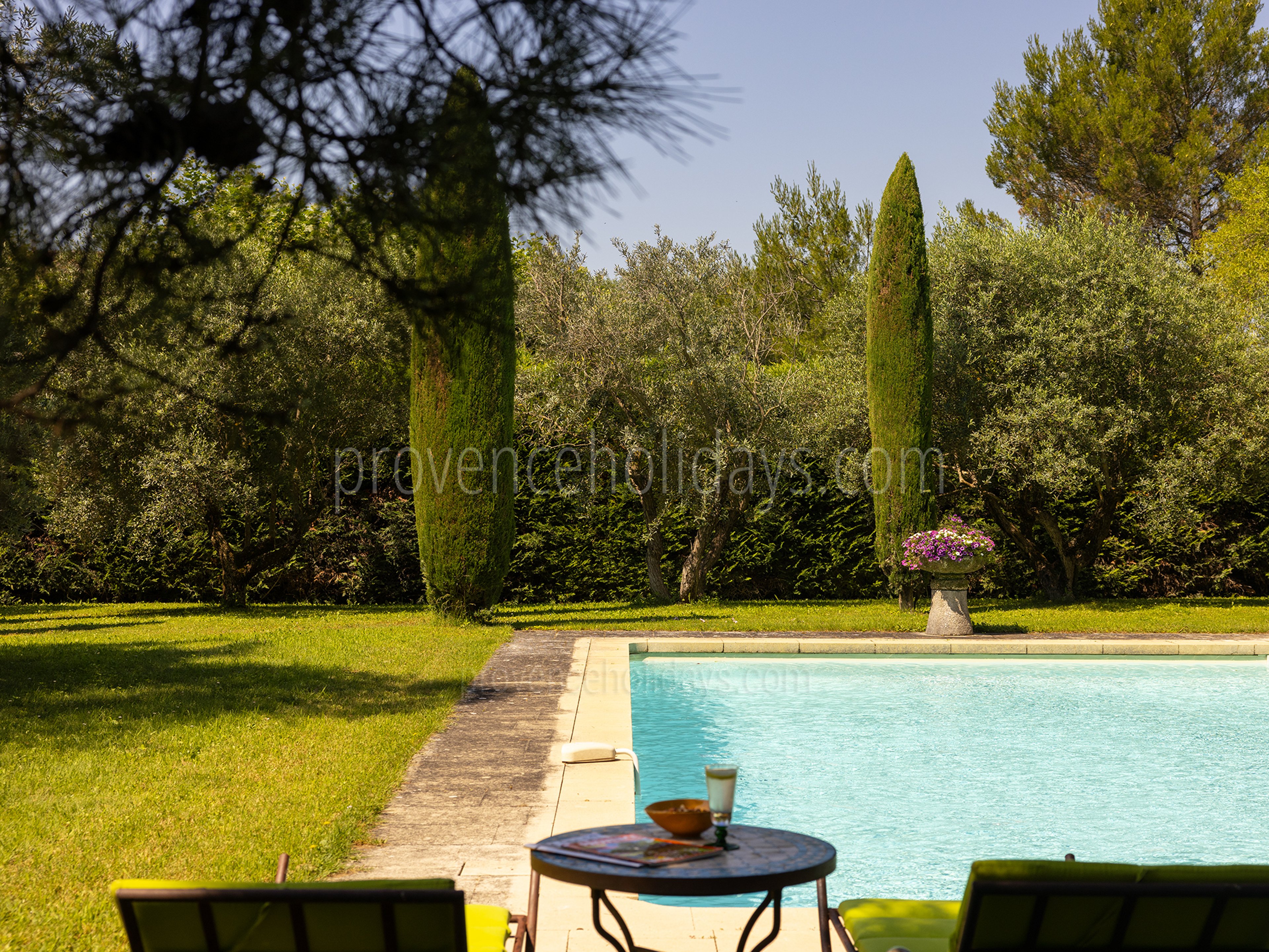 25 - Pine Lodge: Villa: Pool