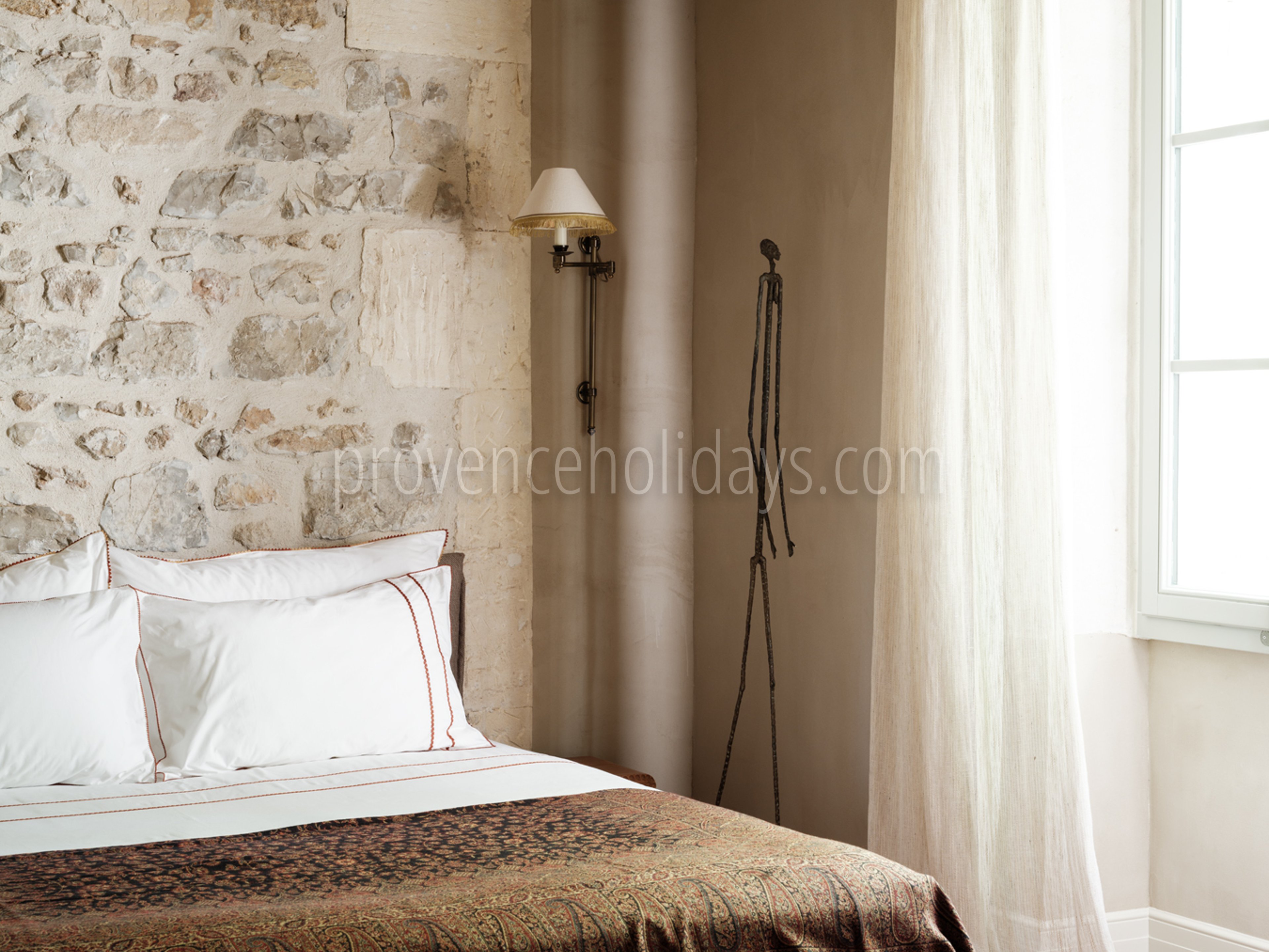 36 - Mas des Oliviers: Villa: Bedroom