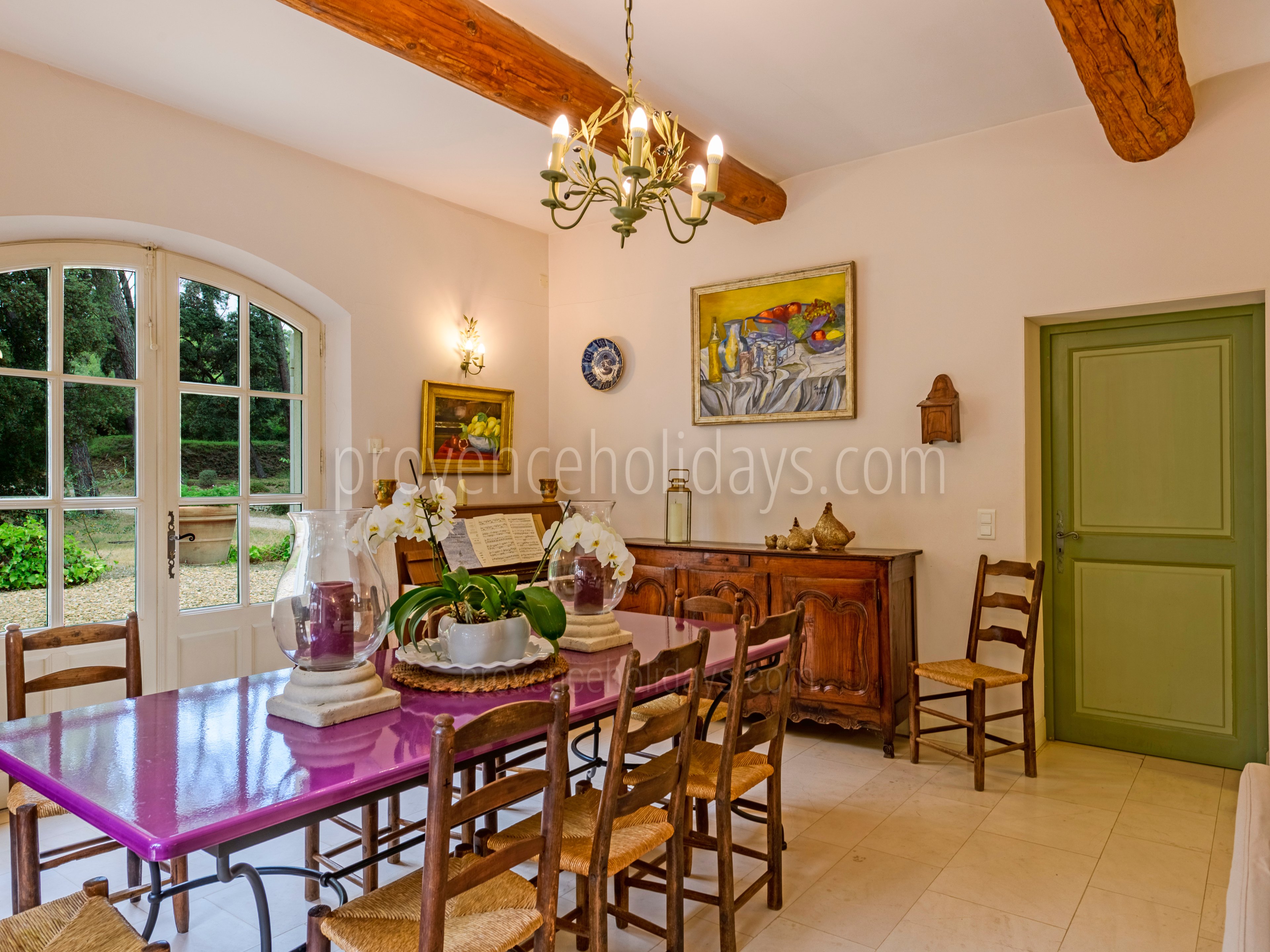 15 - Le Mas des Roses: Villa: Interior