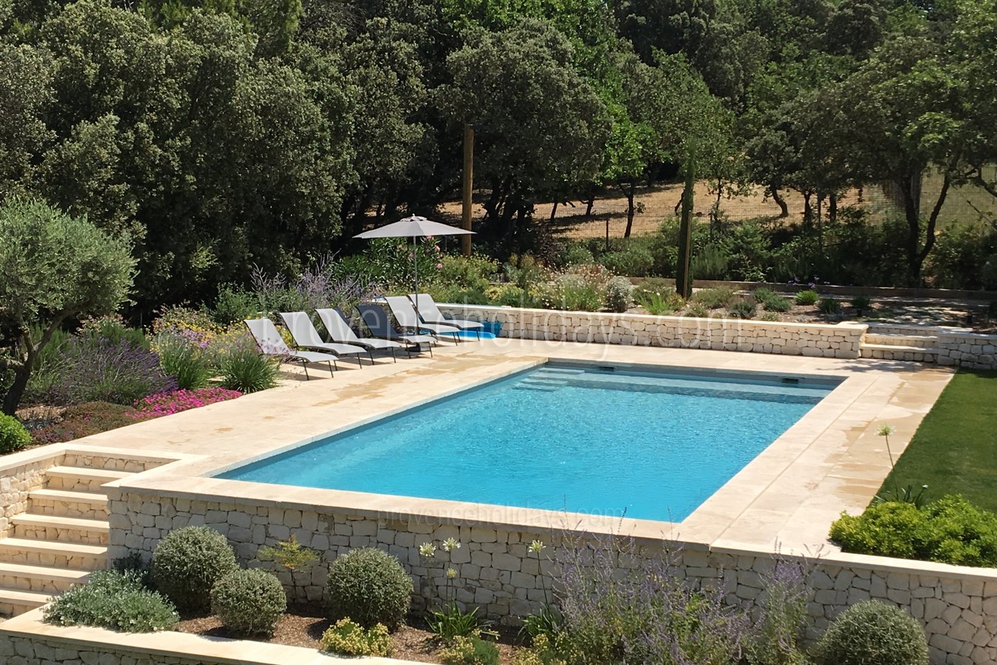 8 - Le Mas Provençal: Villa: Pool