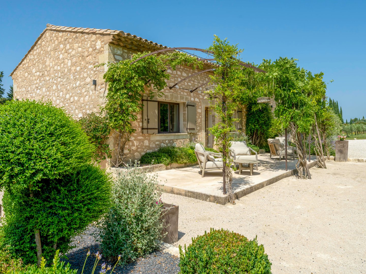 14 - Mas du Temps Suspendu: Villa: Exterior
