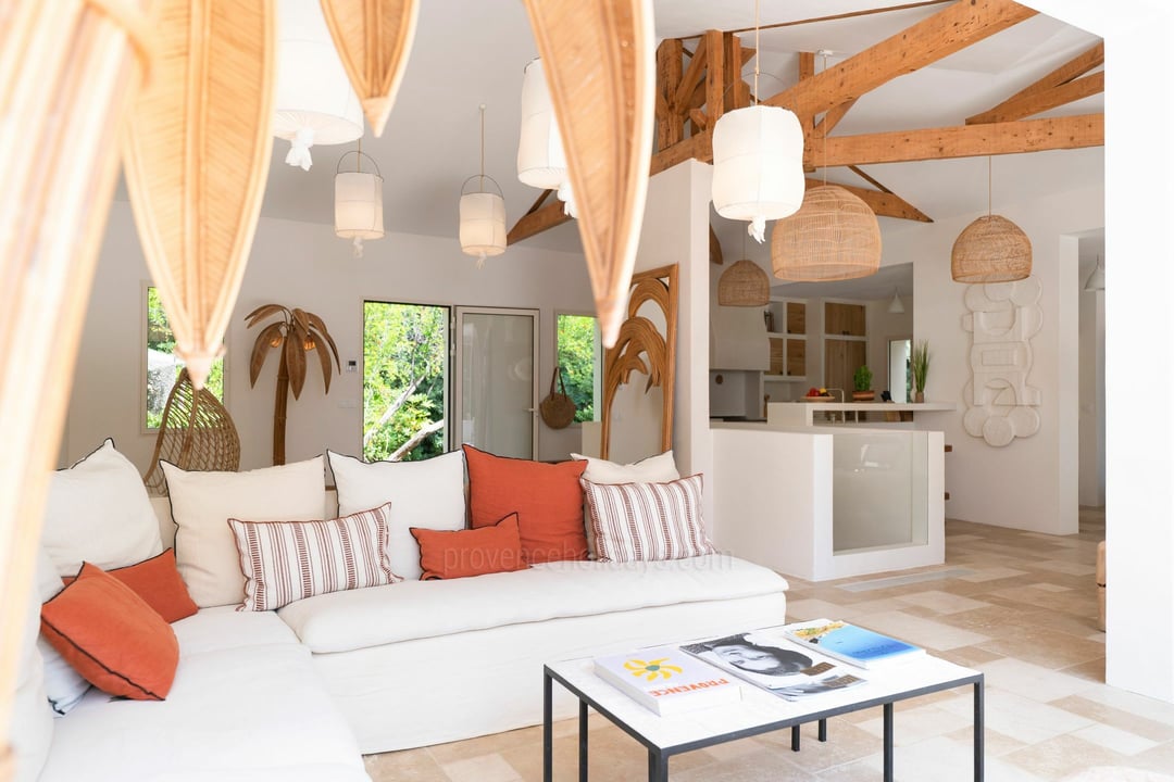 3 - Villa Luna: Villa: Interior