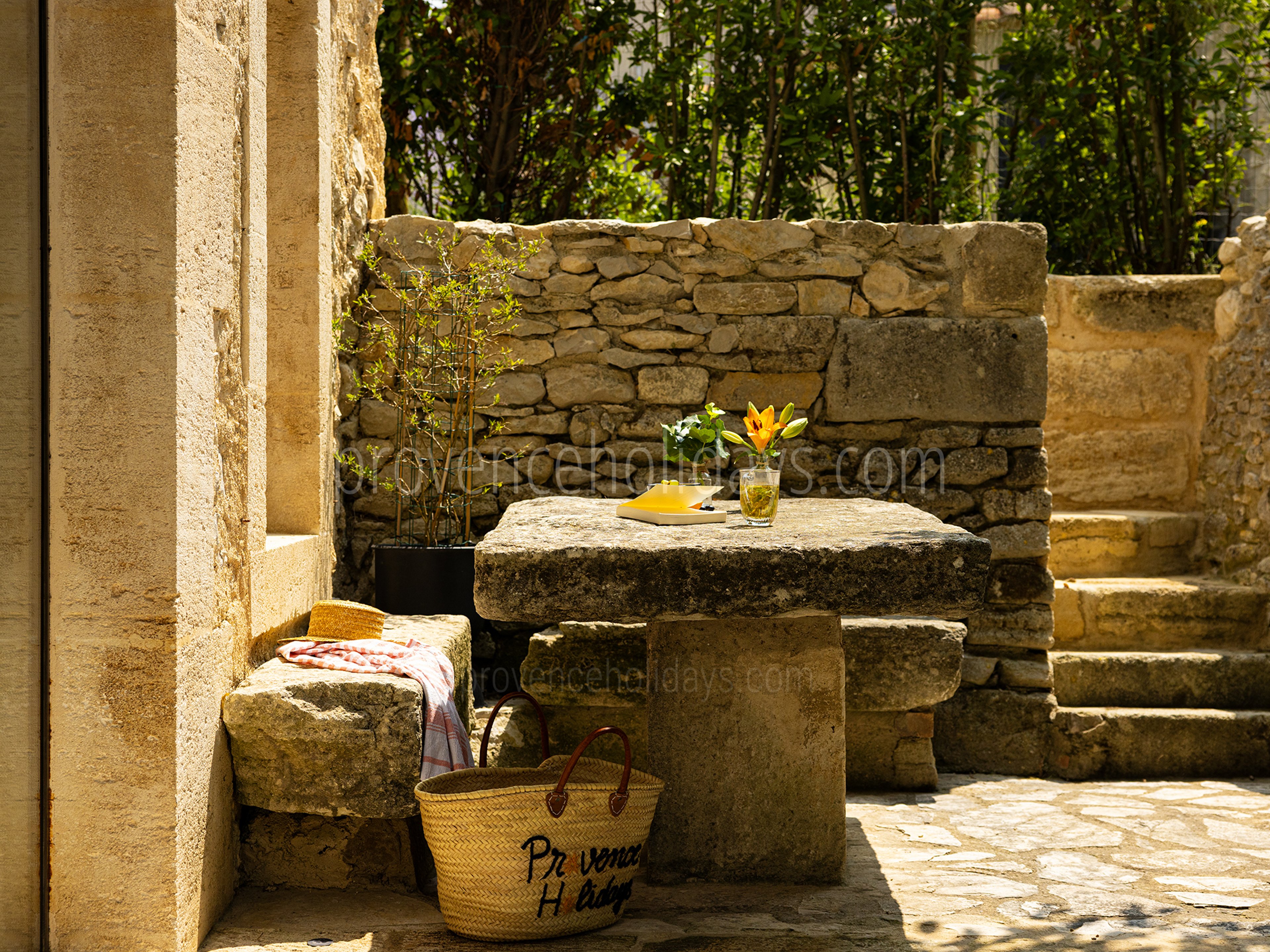57 - Le Mas Secret: Villa: Exterior