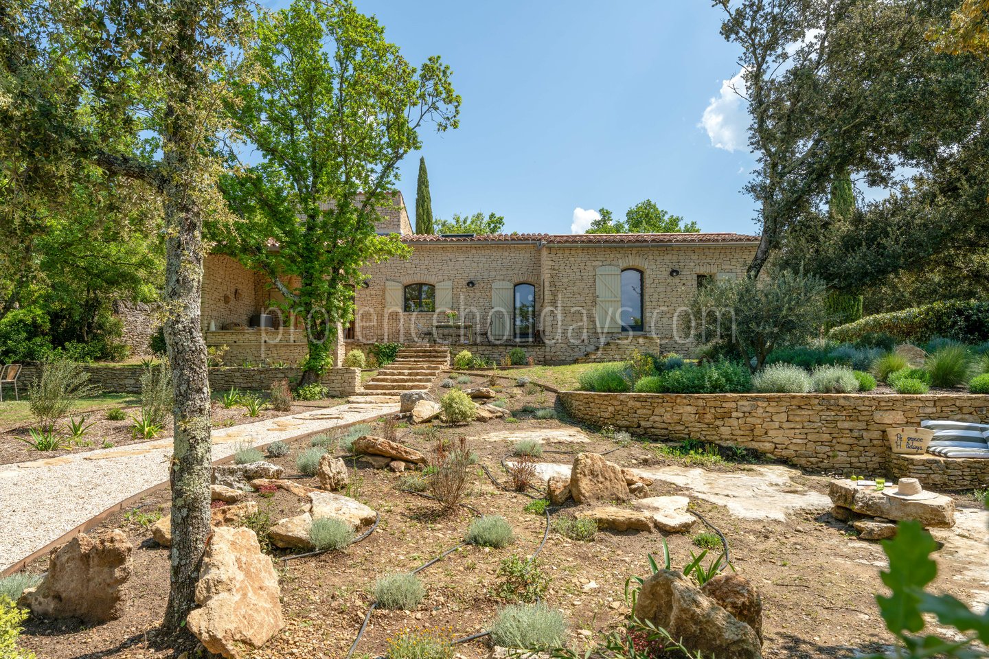 65 - Mas des Chênes Blancs: Villa: Exterior
