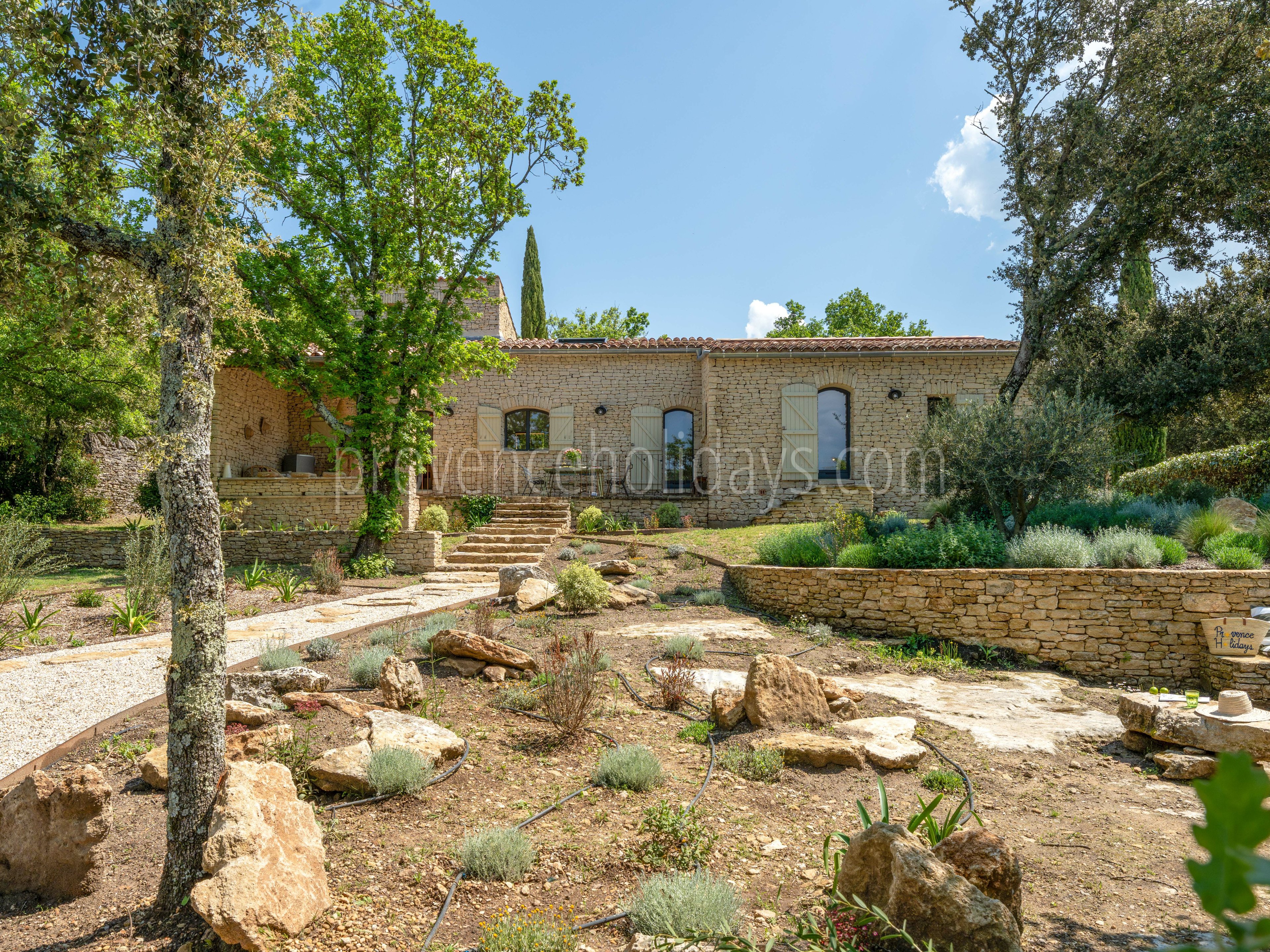 65 - Mas des Chênes Blancs: Villa: Exterior