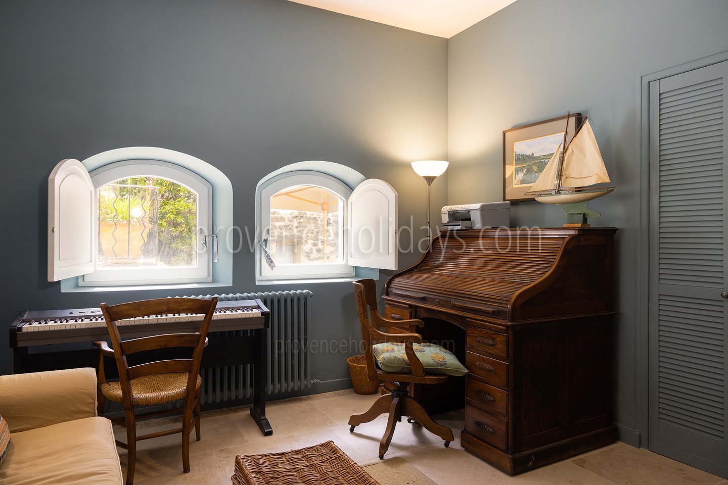 9 - Le Mas d\'Ansouis: Villa: Interior