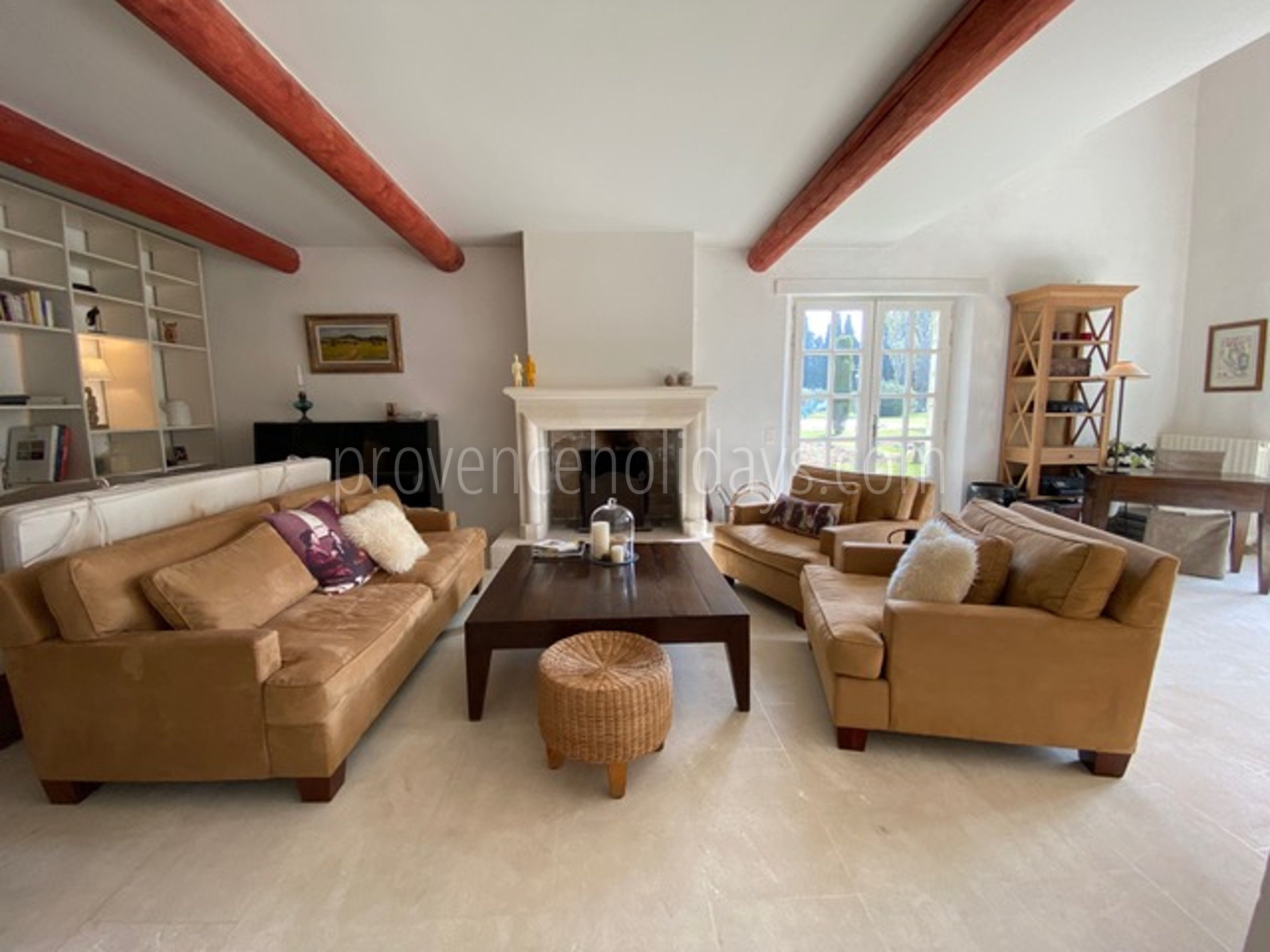 14 - le Refuge Provençal: Villa: Interior