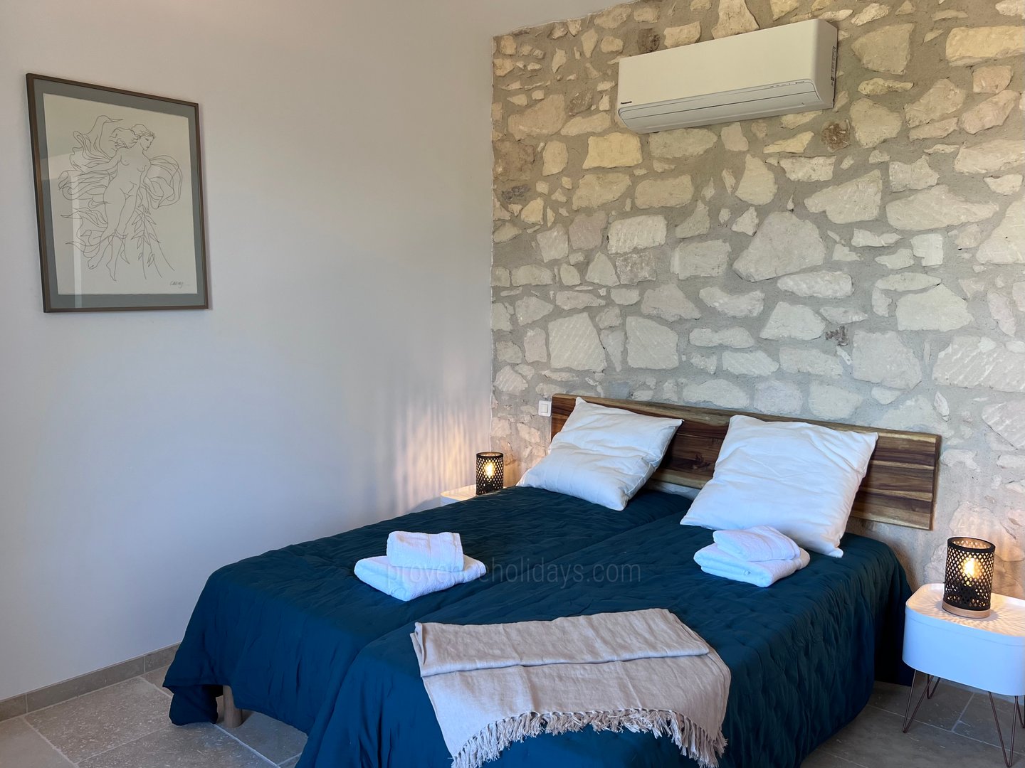 23 - Mazet de Fontvieille: Villa: Bedroom