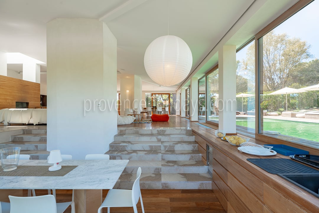 39 - Villa Tahiti: Villa: Interior