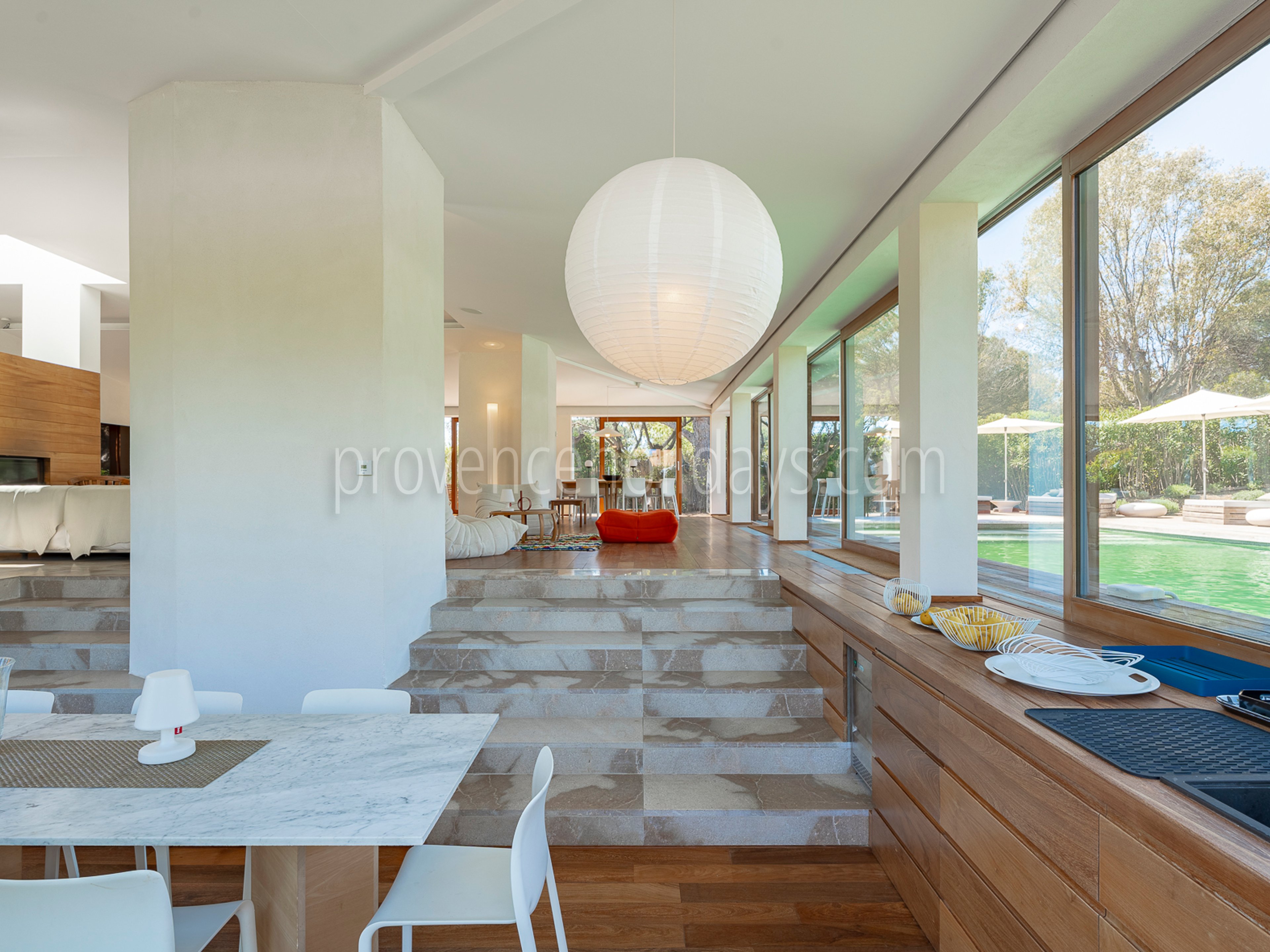 39 - Villa Tahiti: Villa: Interior
