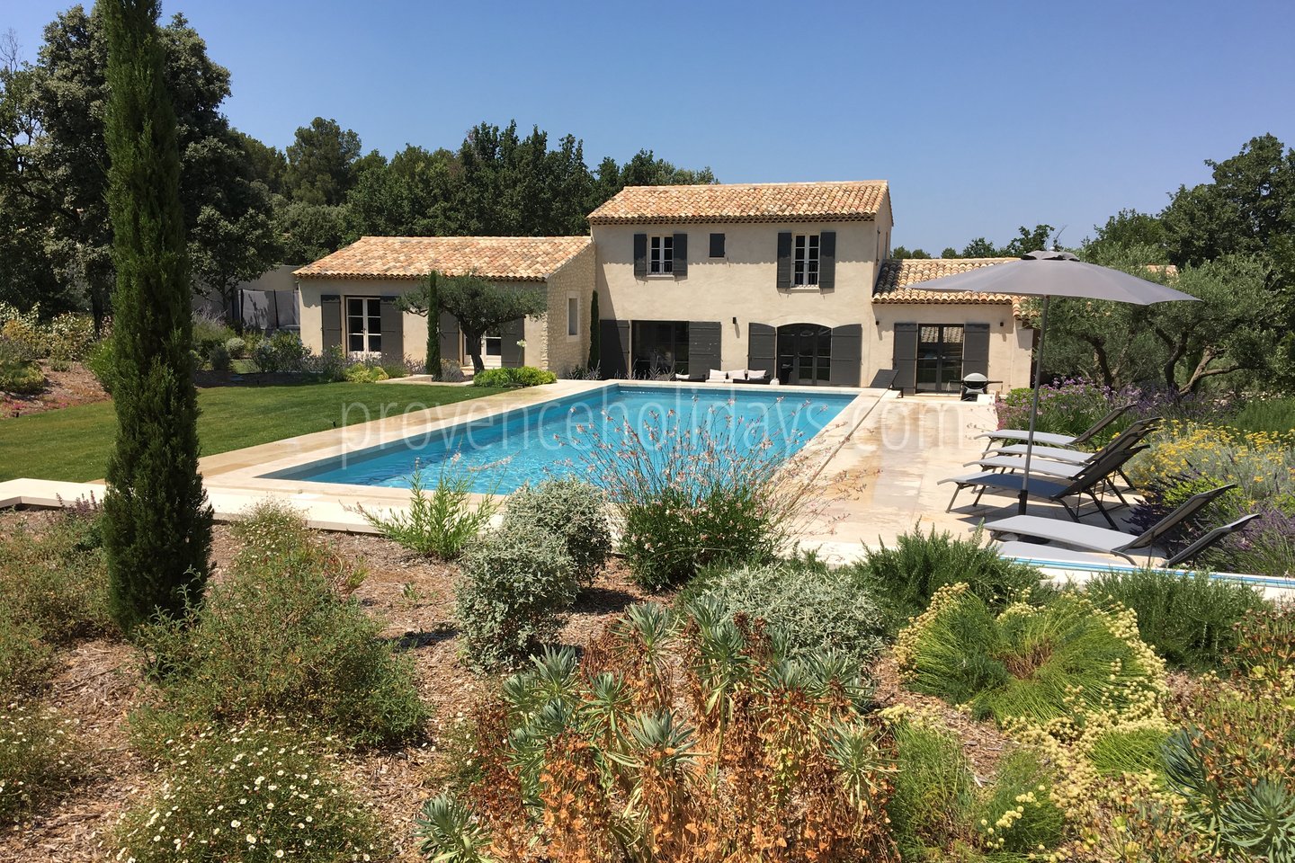 -1 - Le Mas Provençal: Villa: Pool