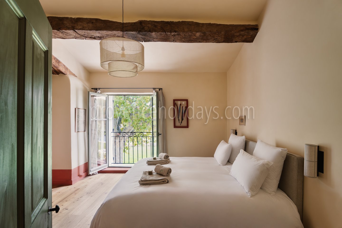 21 - Domaine Mariposa: Villa: Bedroom