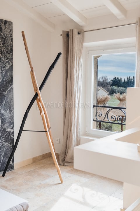 68 - Mas Calisson: Villa: Bathroom