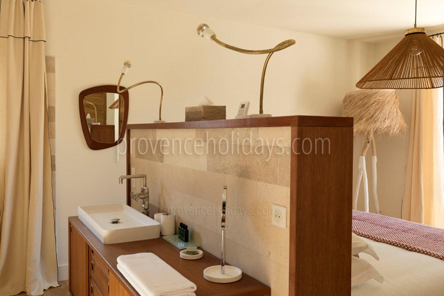 19 - Chez Sako: Villa: Bathroom