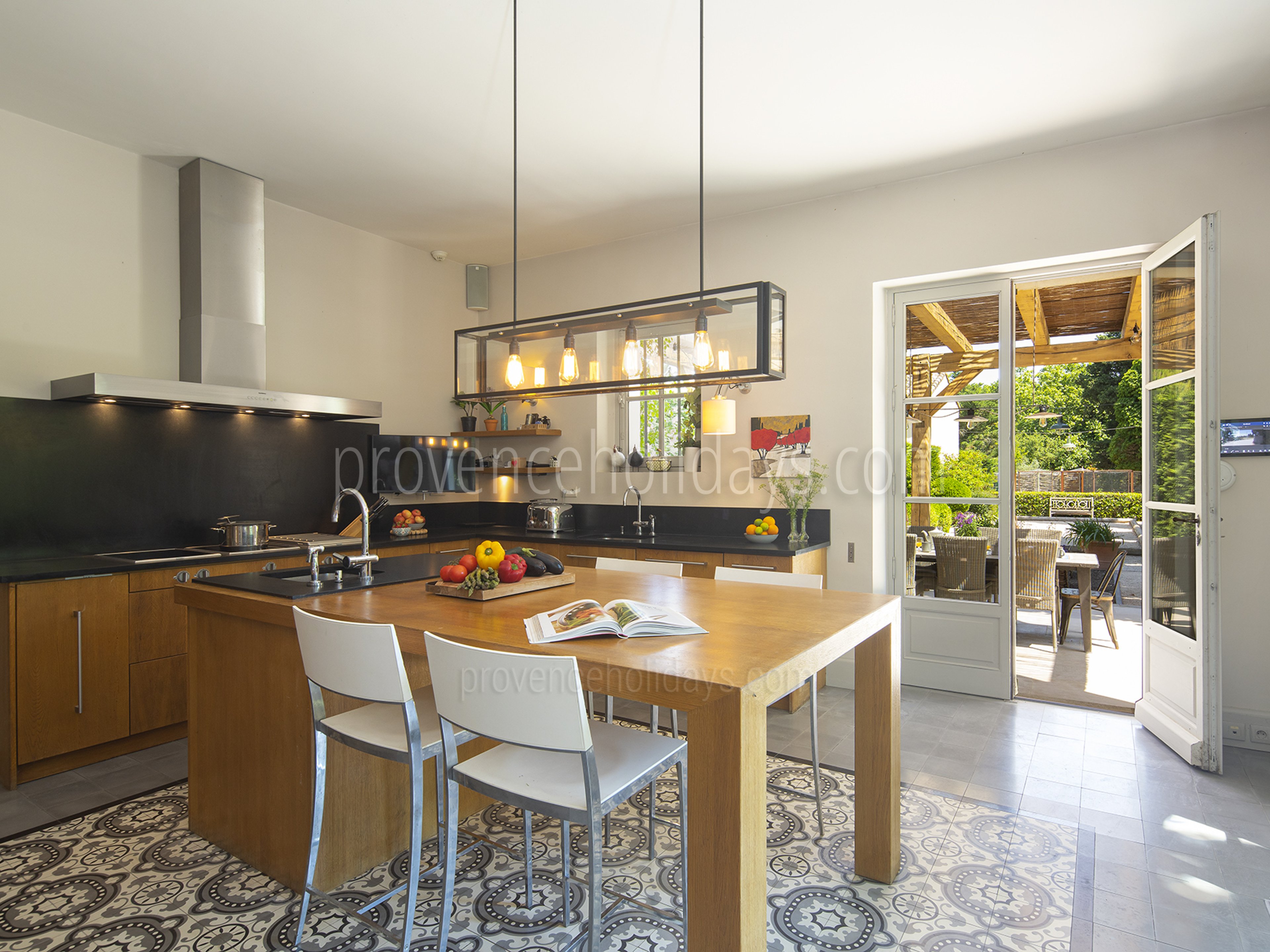 59 - Mas des Étoiles: Villa: Interior