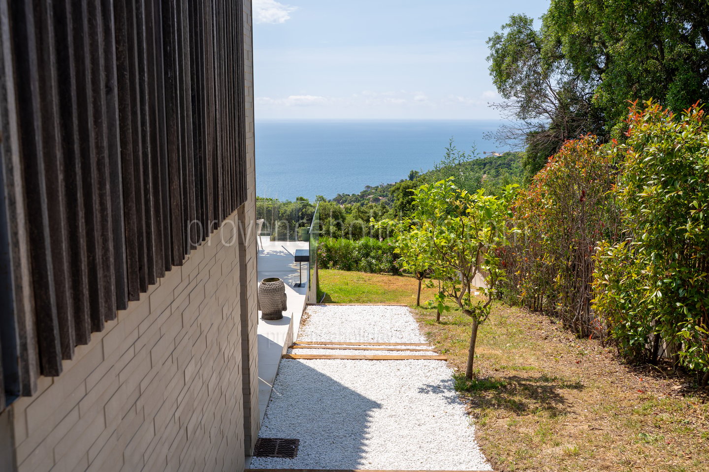 12 - Villa Iris: Villa: Exterior