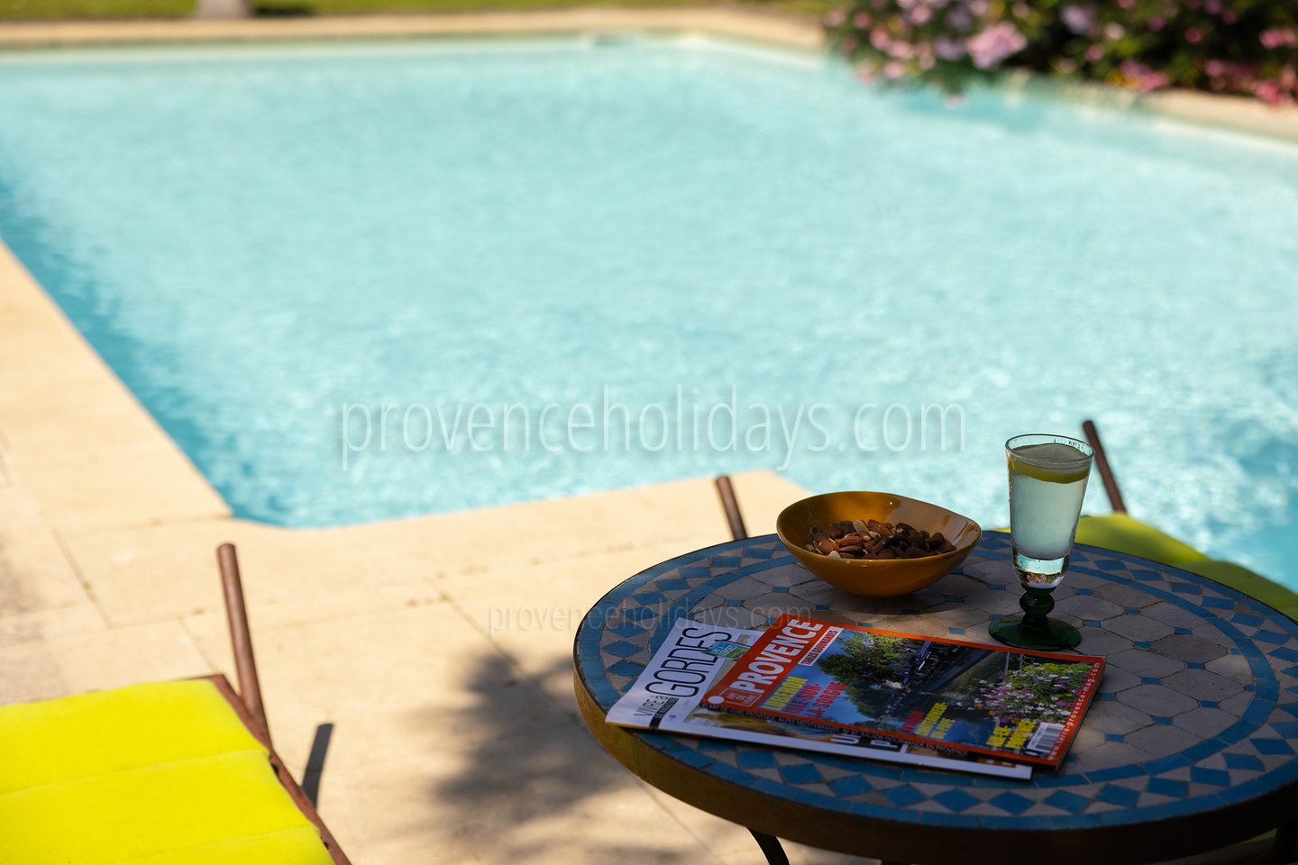 5 - Pine Lodge: Villa: Pool
