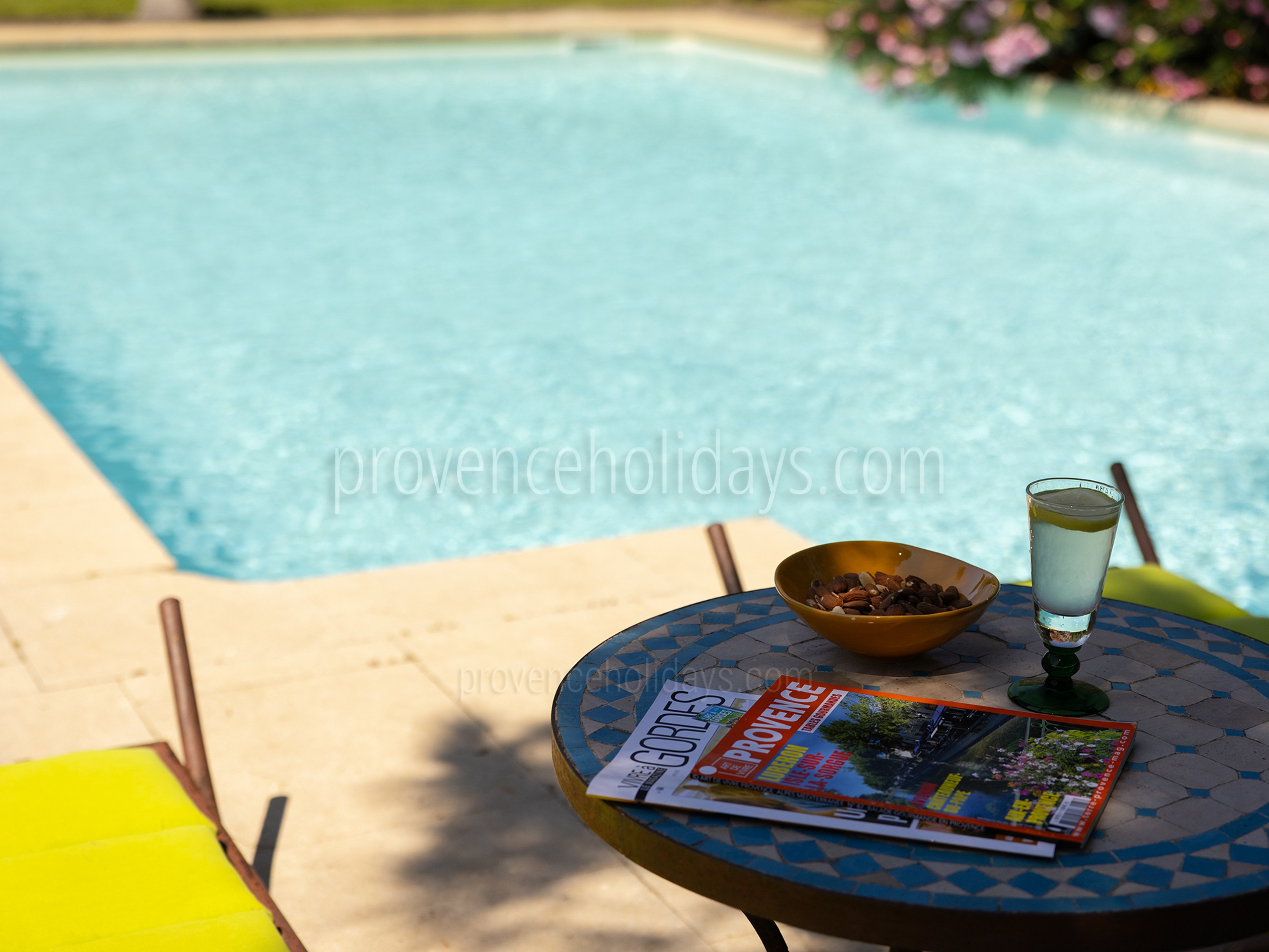 5 - Pine Lodge: Villa: Pool