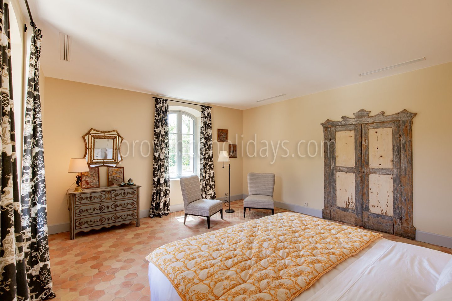 36 - Domaine d\'Isabelle: Villa: Bedroom