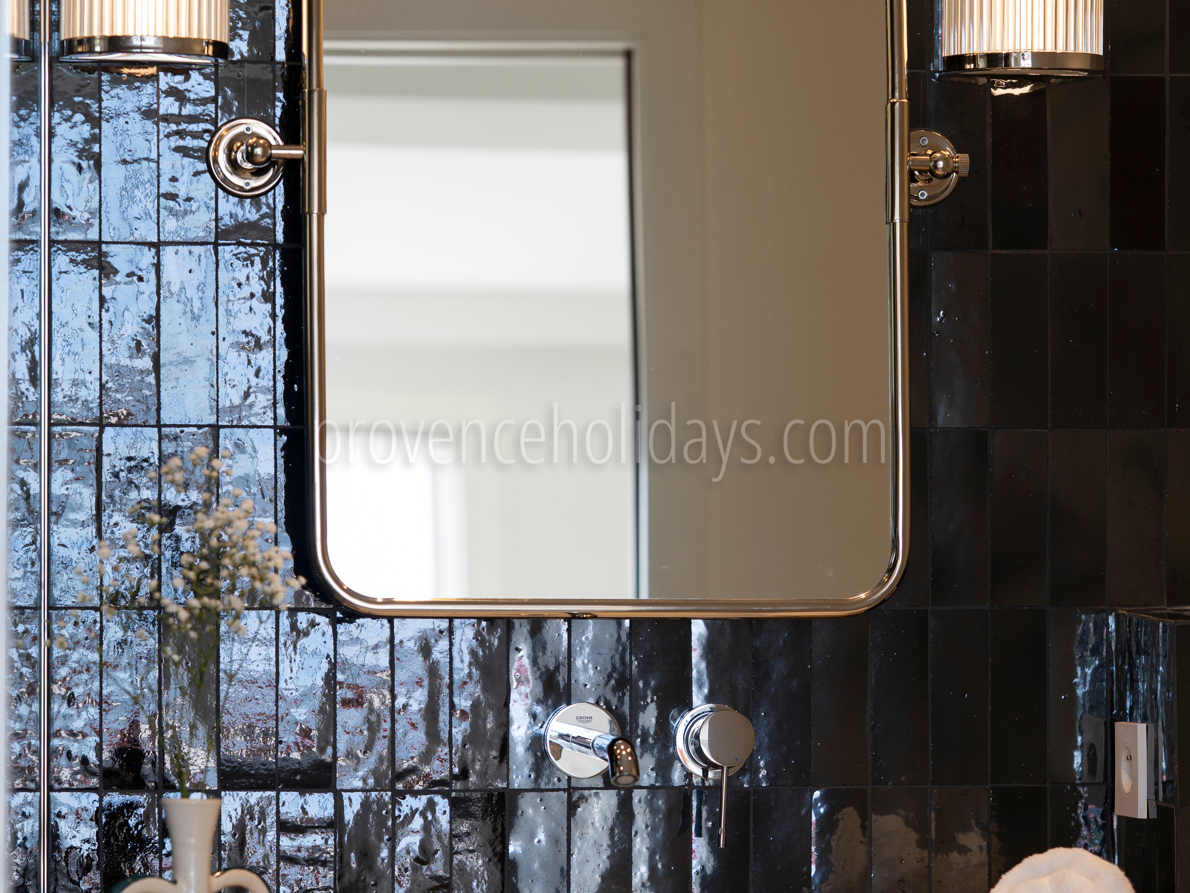 6 - Villa Alice: Villa: Bathroom