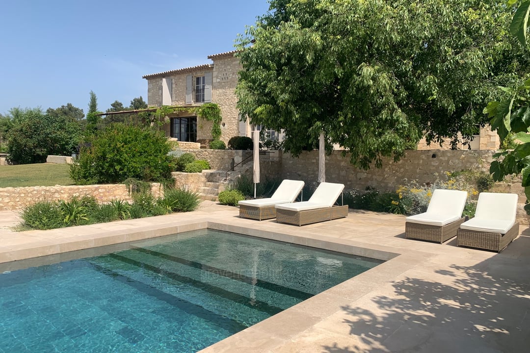 1 - Mas des Baux: Villa: Pool