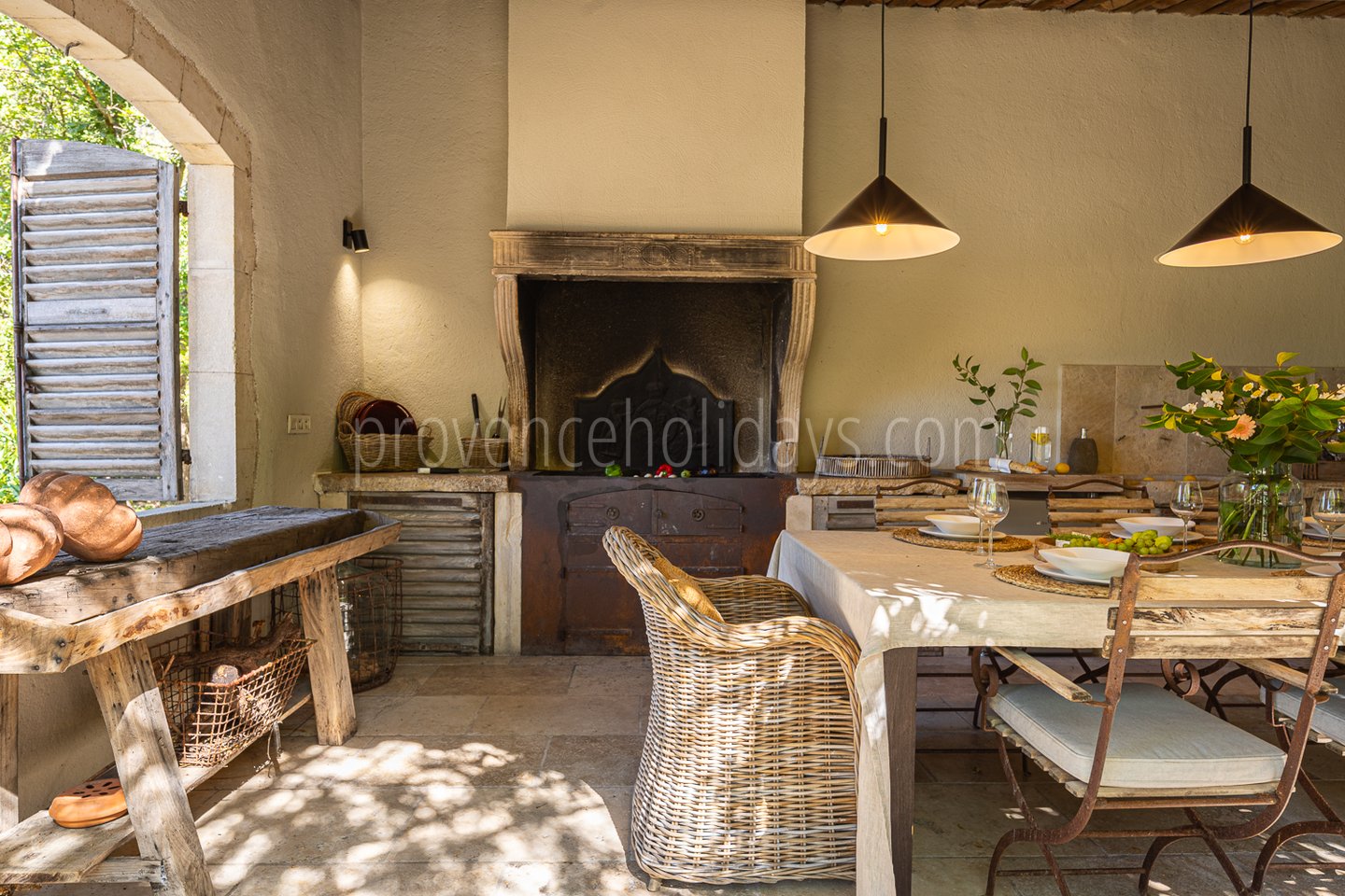 7 - Le Mazet des Collines: Villa: Exterior
