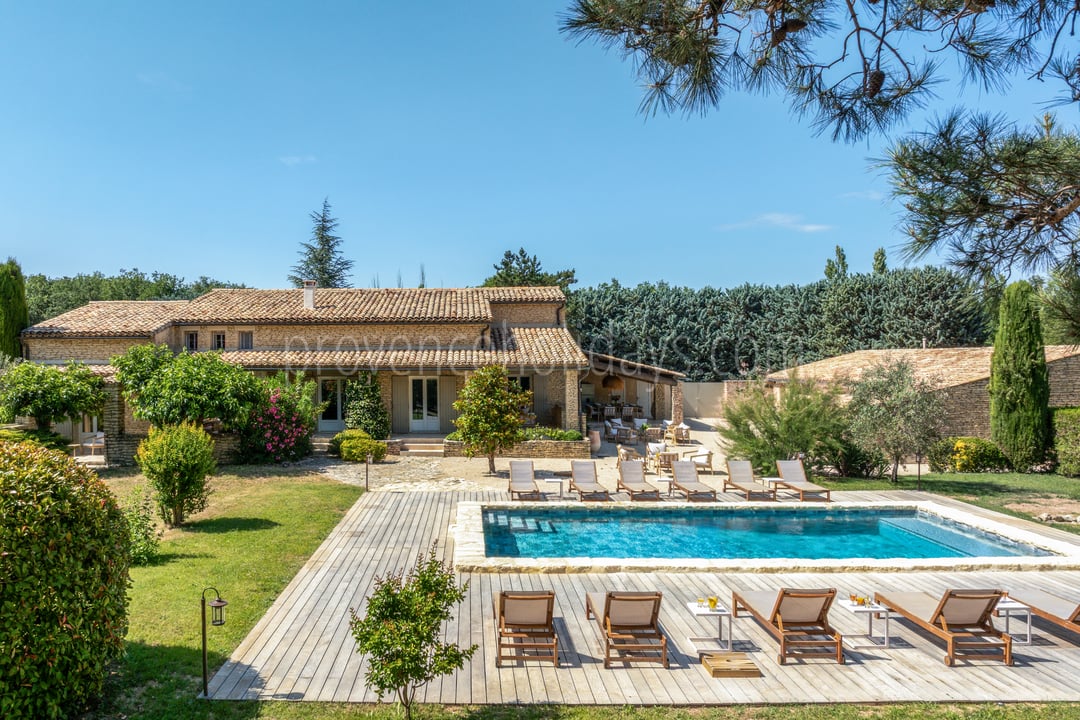 Exceptional house in the Luberon, combining modern comfort and a relaxing atmosphere