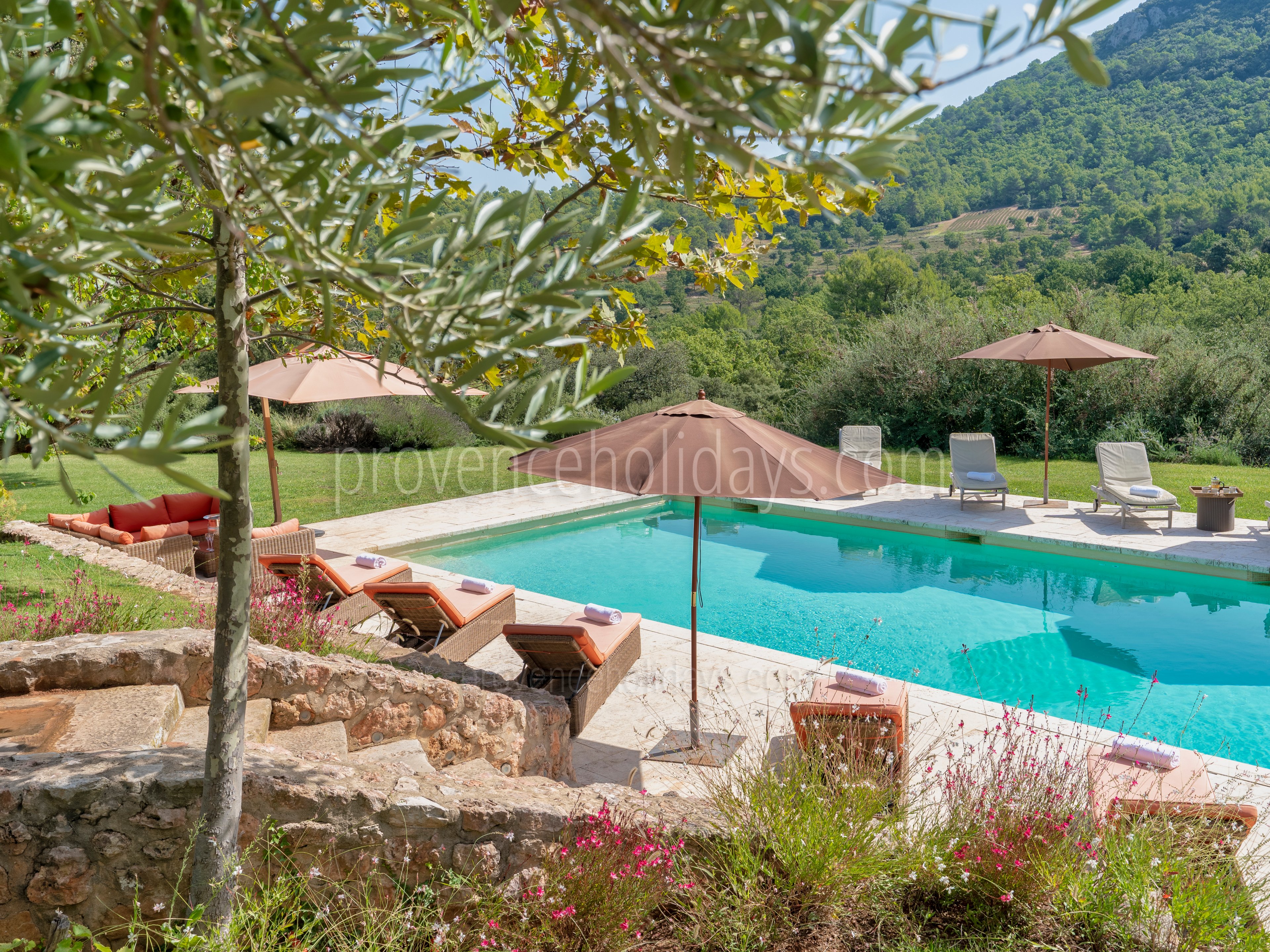 35 - Domaine de la Sainte Victoire: Villa: Pool
