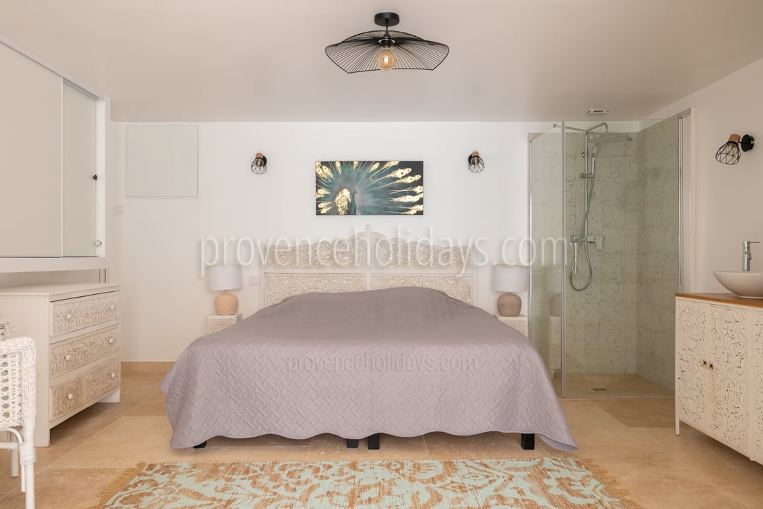 4 - Villa Cassiopée: Villa: Bedroom