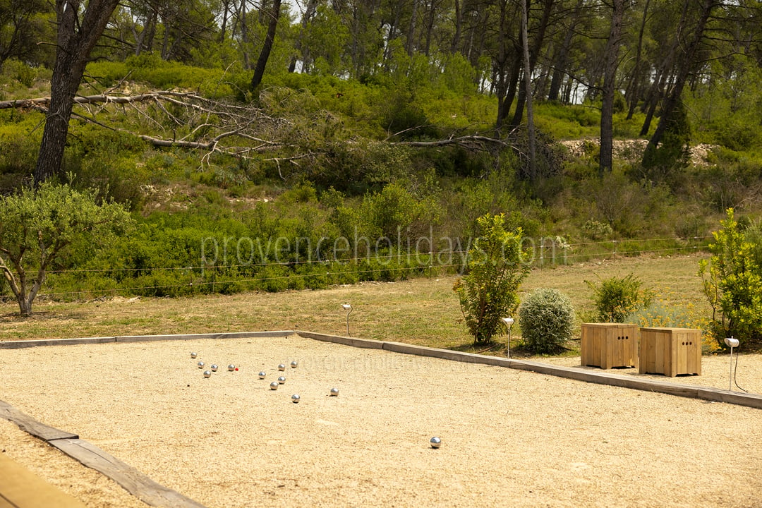 10 - Le Mas Secret: Villa: Exterior