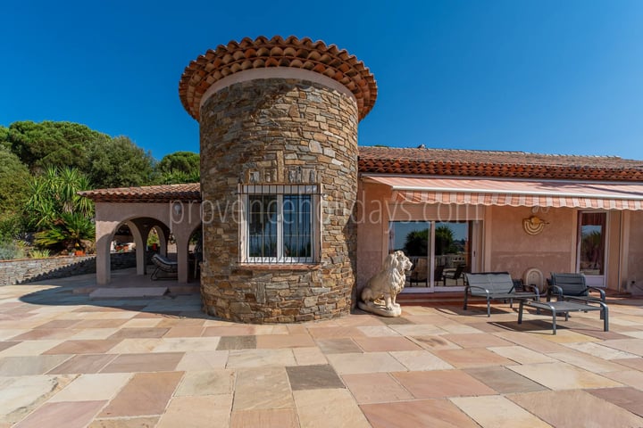 Villa with pool in Cap Bénat - 29