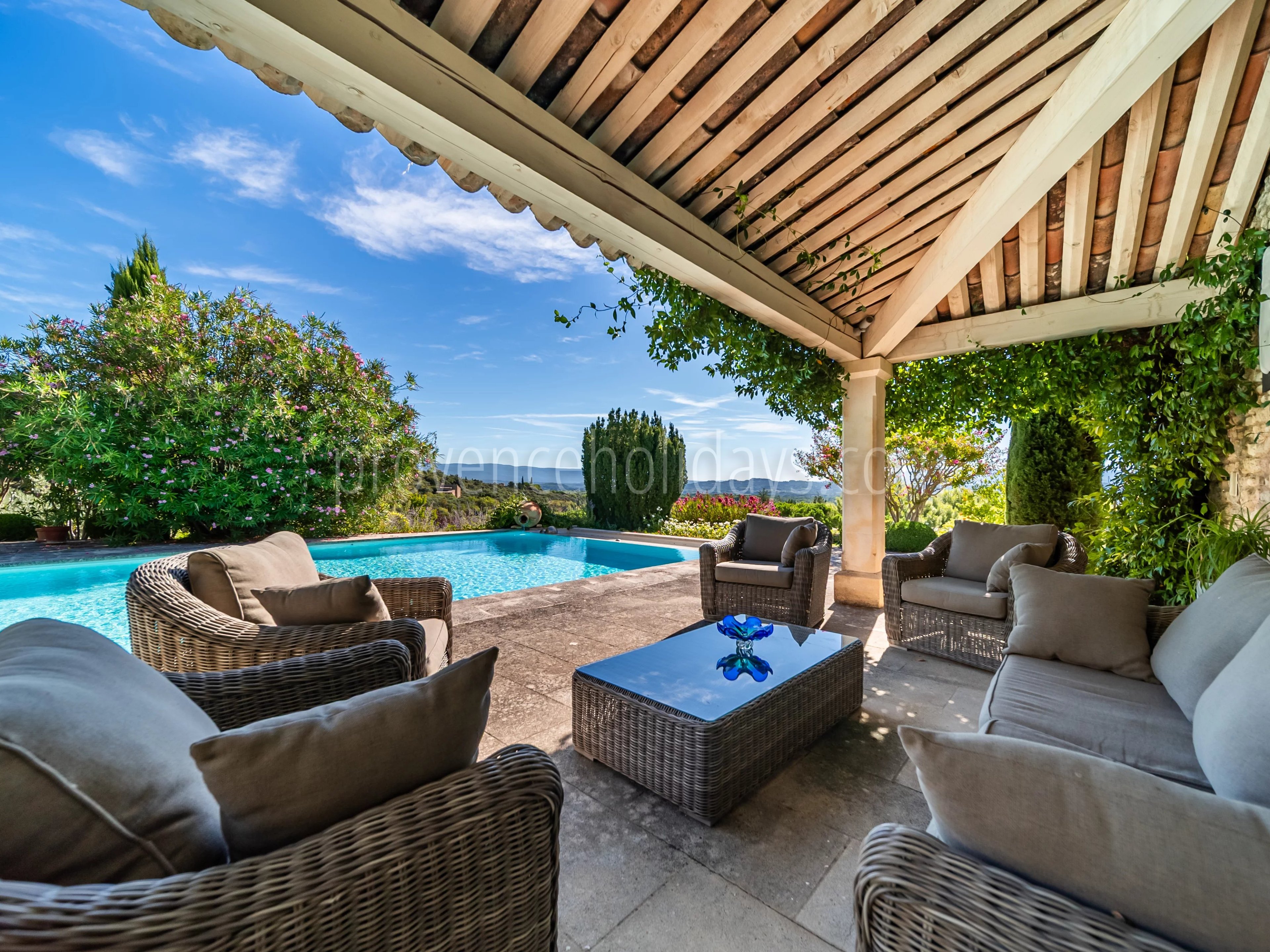 10 - Character mas in Gordes: Villa: Pool