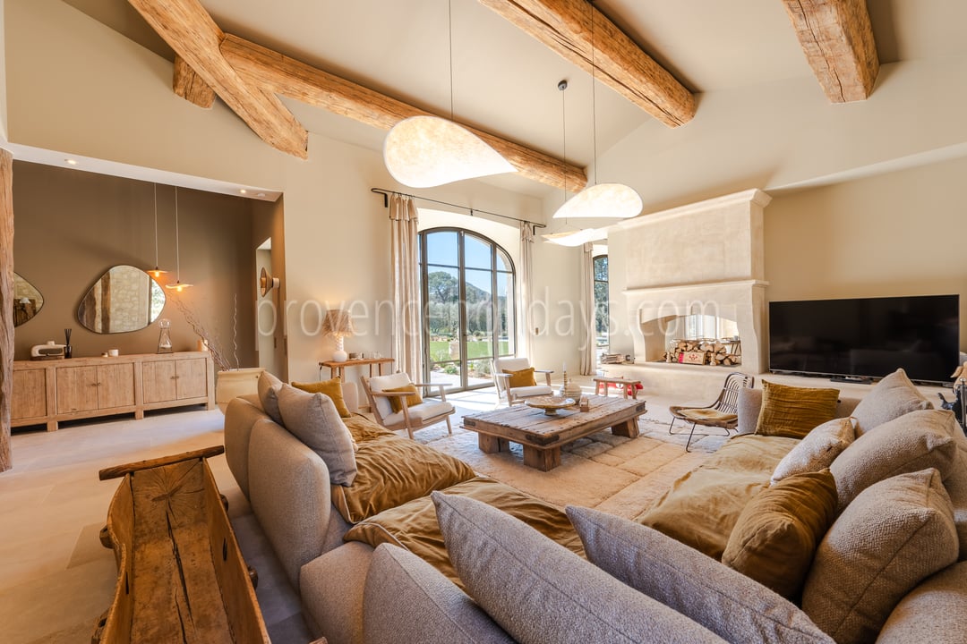 12 - Mas Althéa: Villa: Interior