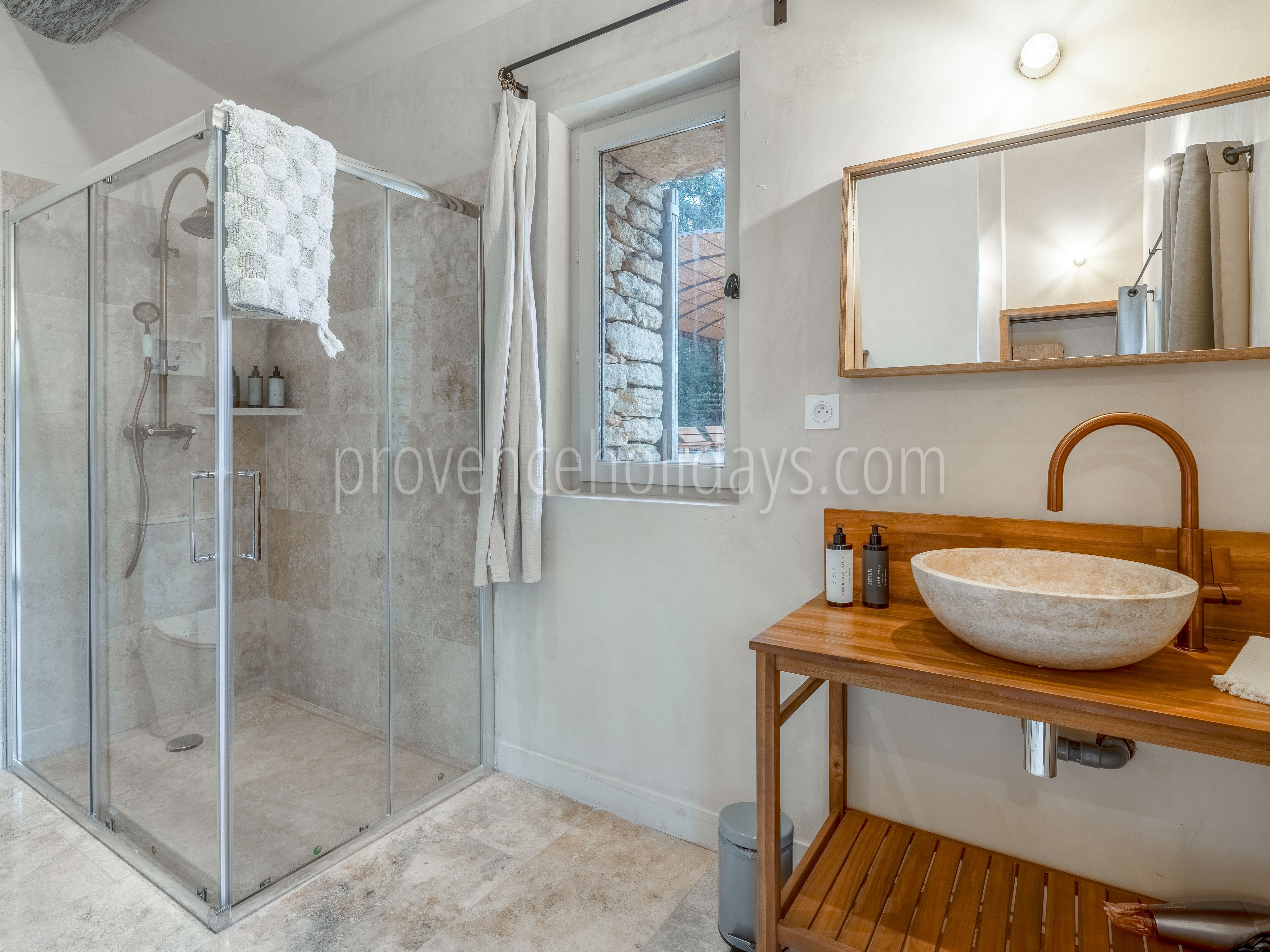 26 - Domaine des Lys: Villa: Bathroom