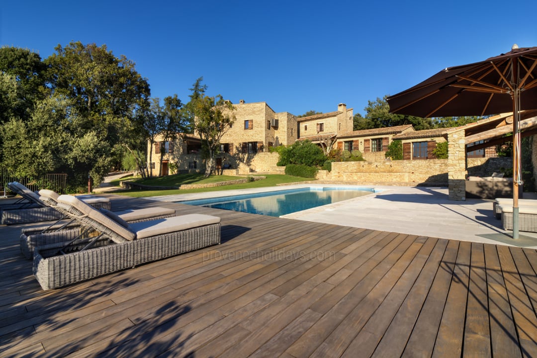 9 - Mas des Fonts: Villa: Exterior