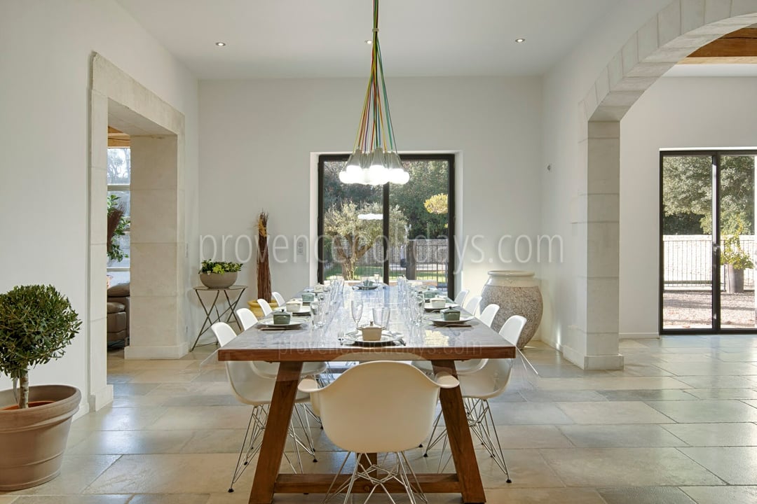 26 - Le Mas de la Pinède: Villa: Interior