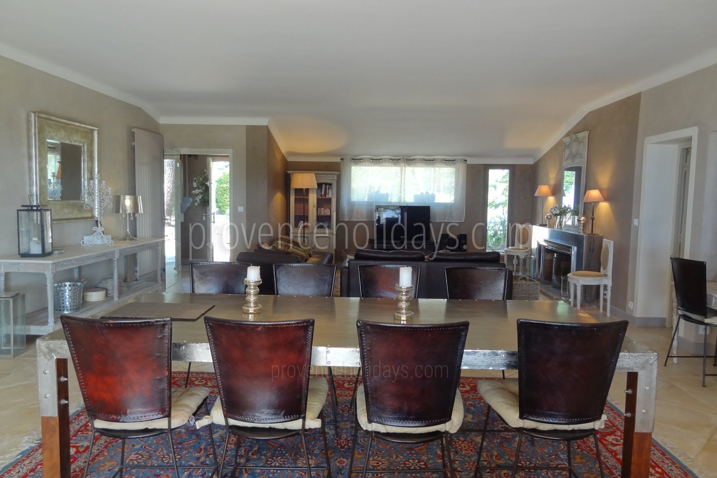 16 - La Villa Panorama: Villa: Interior