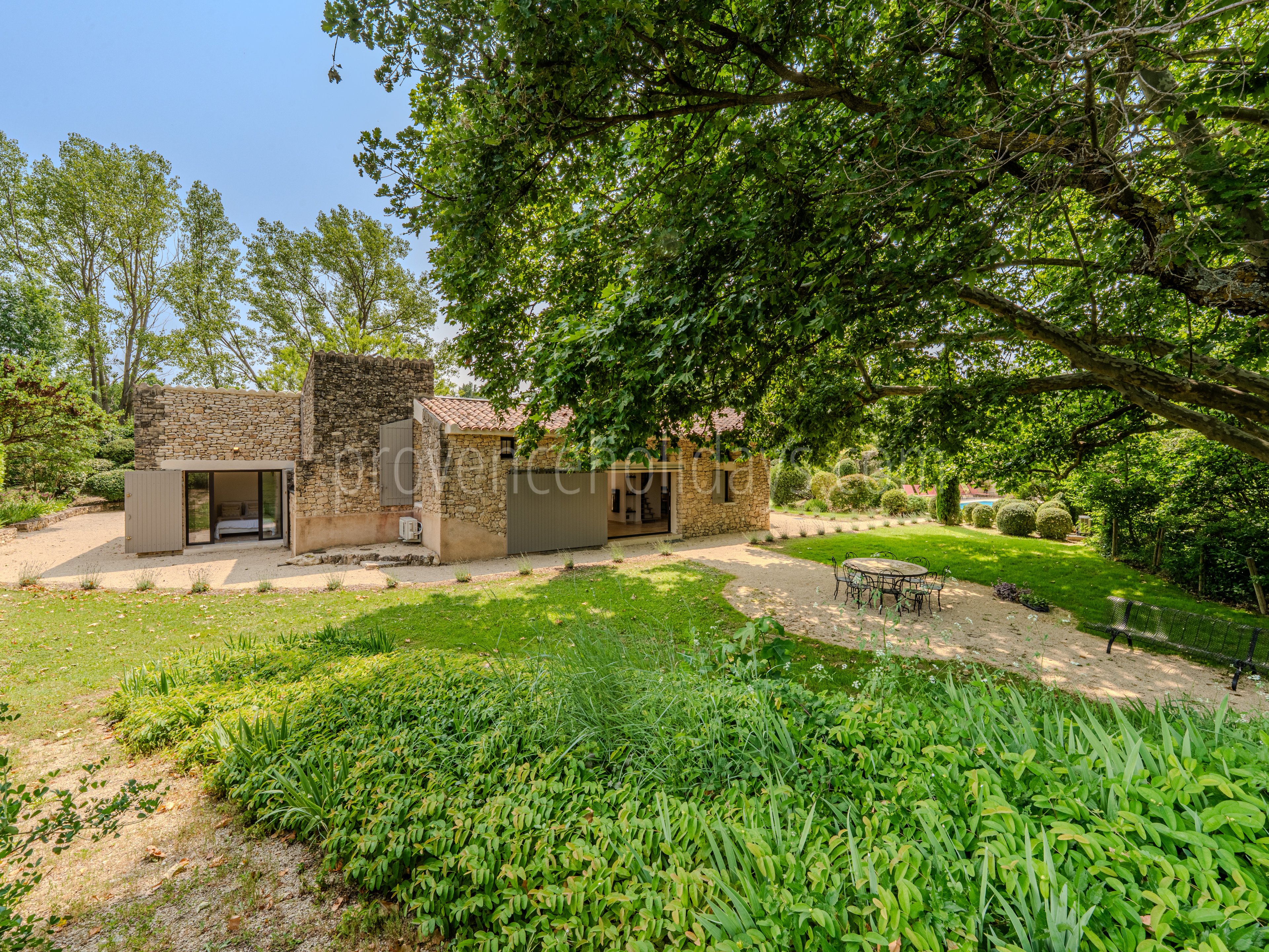 59 - Mas de la Rivière Secrète: Villa: Exterior