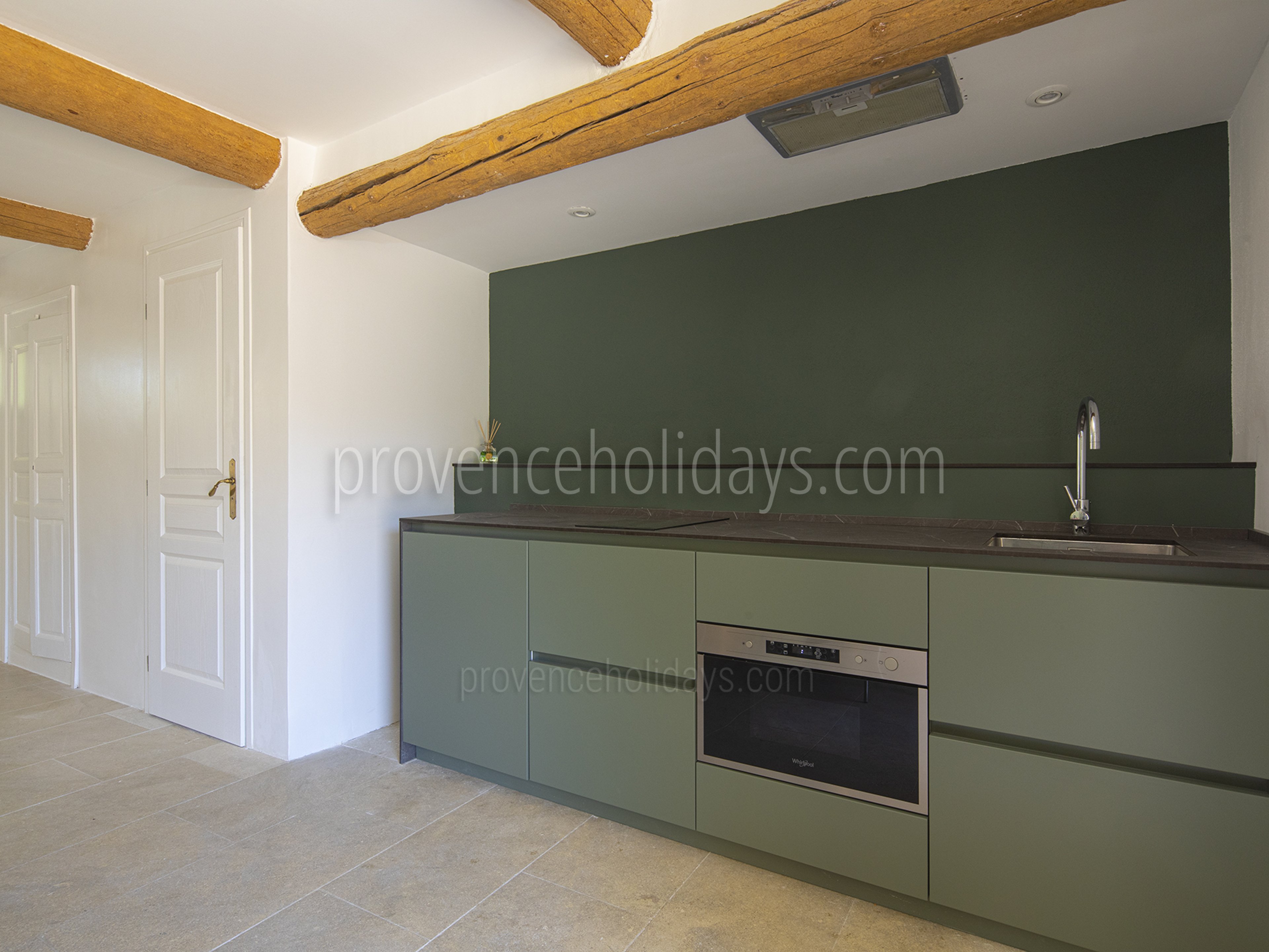41 - Mas du Carlet: Villa: Interior