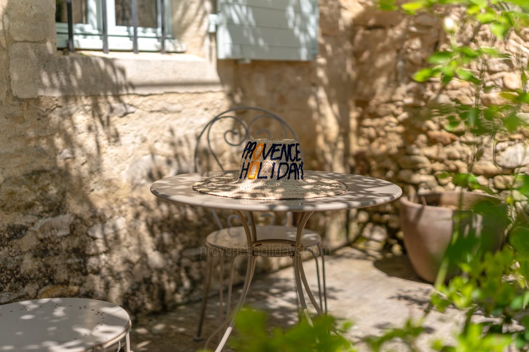 20 - Mas Lou Miradou: Villa: Exterior