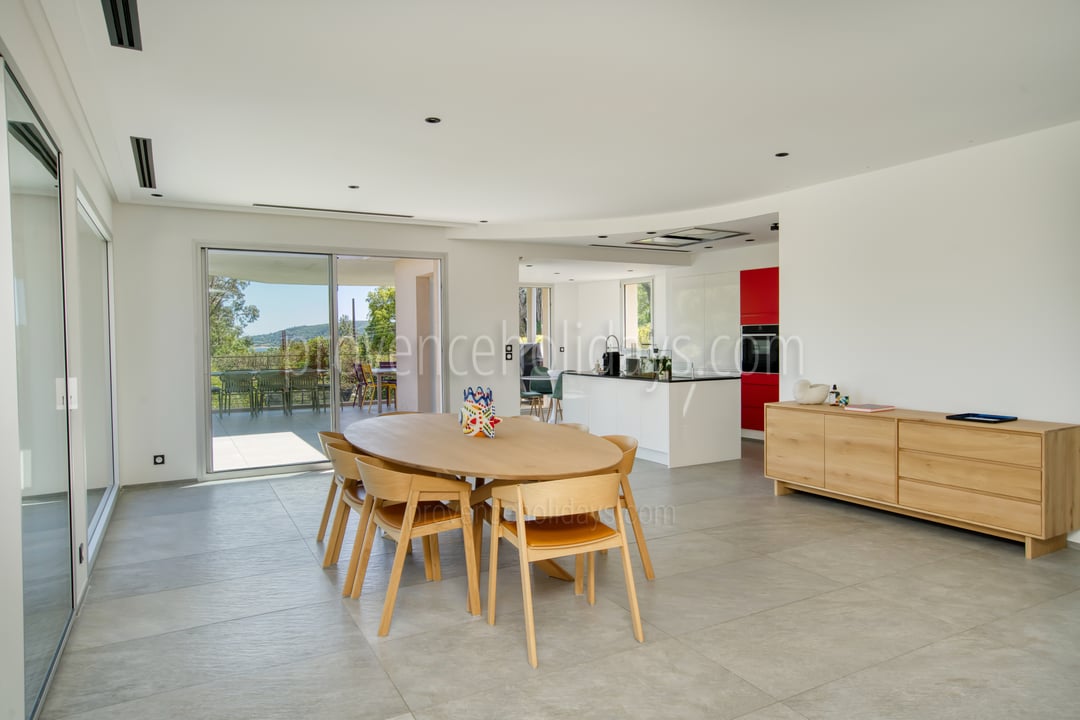 5 - Saphir de Mer: Villa: Interior