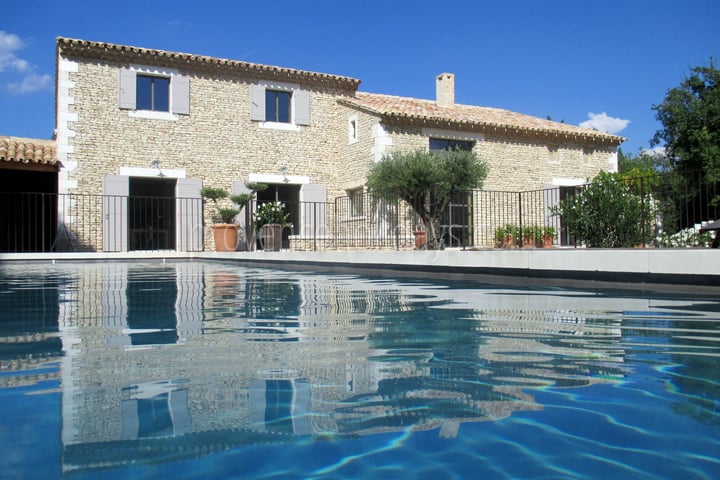 12 - Le Mas de la Pinède: Villa: Pool