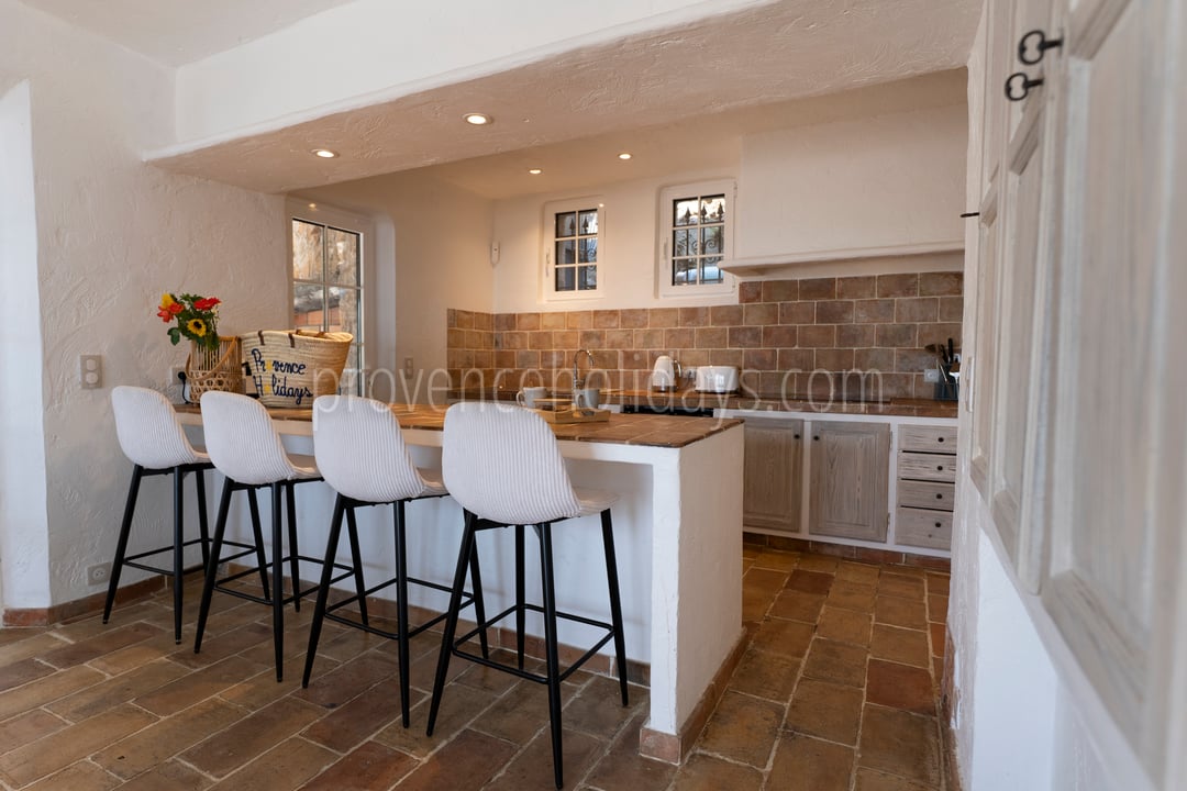 0 - Villa Rose: Villa: Interior